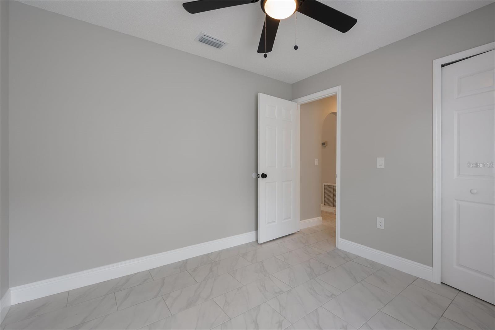 Image 21 of 33 For 8141 Golden Chickasaw Circle