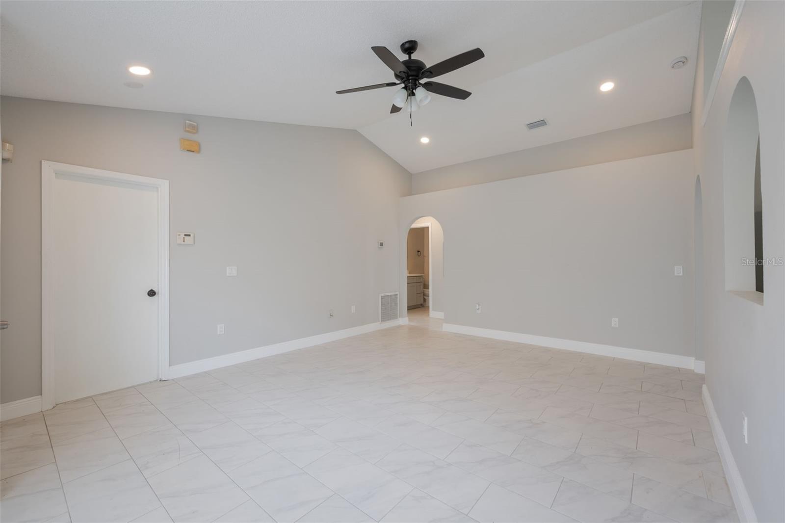 Image 8 of 33 For 8141 Golden Chickasaw Circle