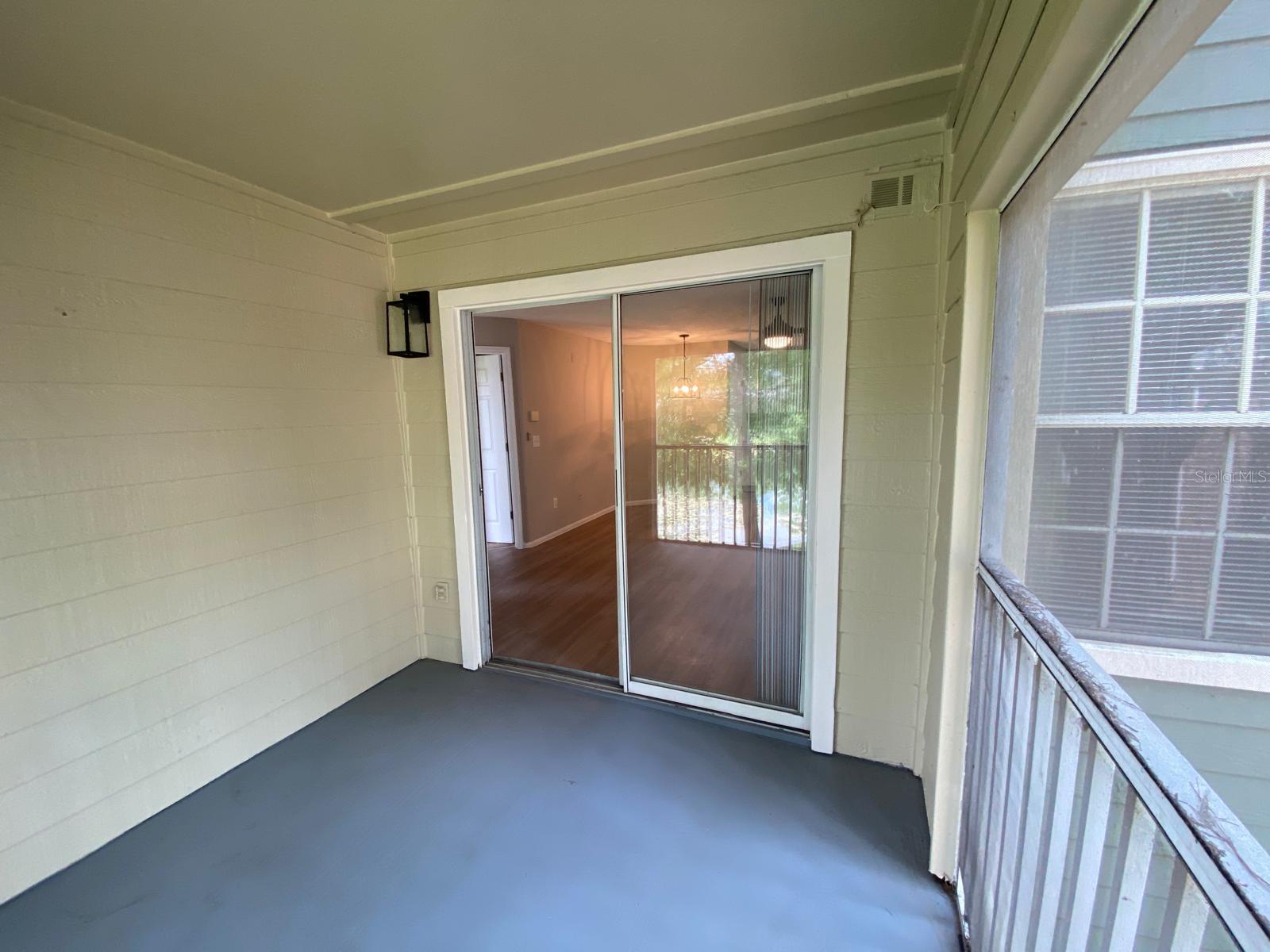 Image 7 of 17 For 5112 Park Central Drive 627