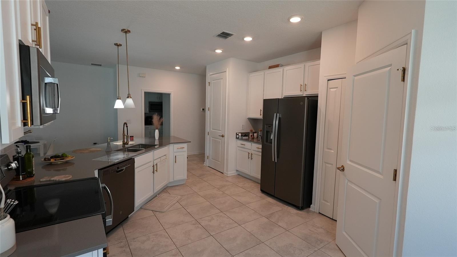 Image 8 of 26 For 4487 Magnolia Ridge Court