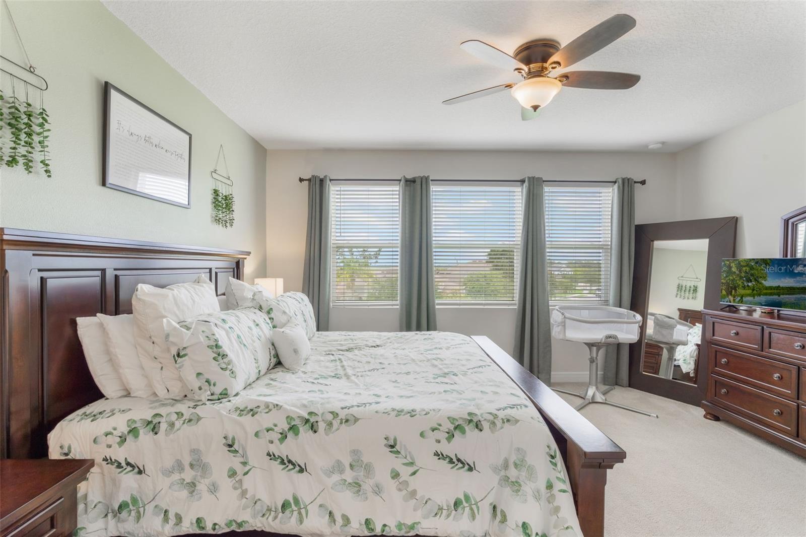 Image 17 of 56 For 15241 Sunrise Grove Court