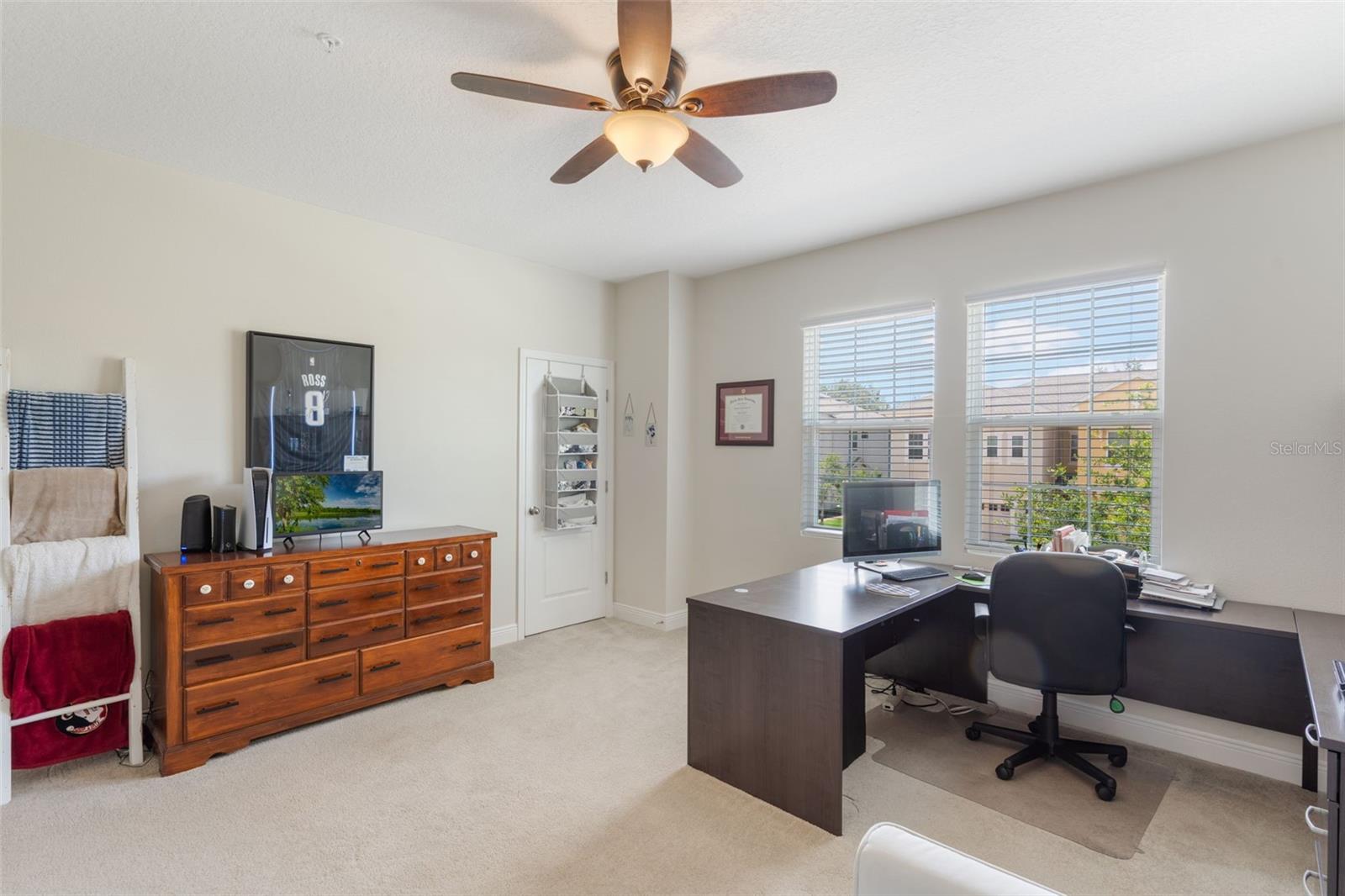 Image 21 of 56 For 15241 Sunrise Grove Court