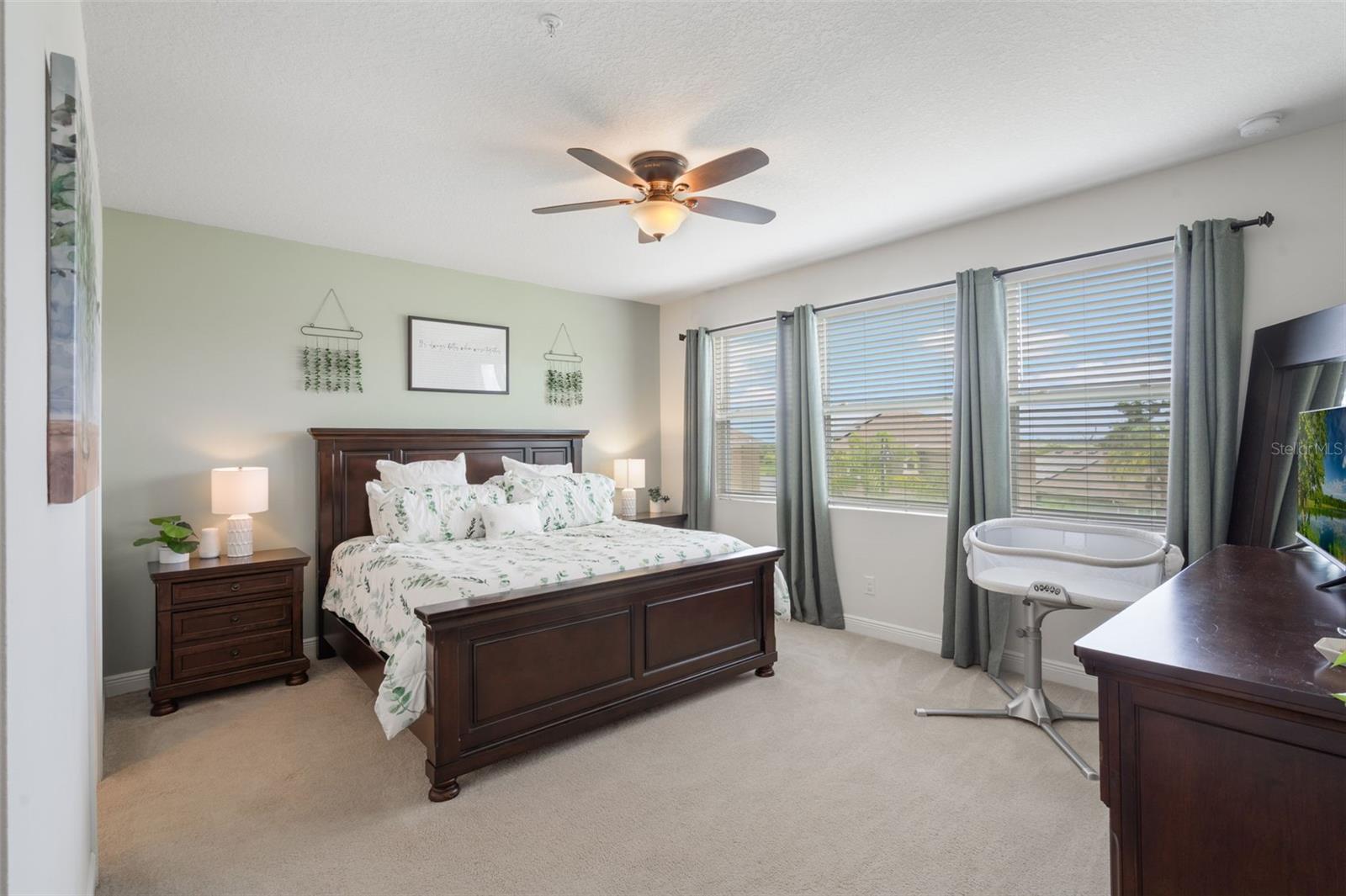 Image 6 of 56 For 15241 Sunrise Grove Court