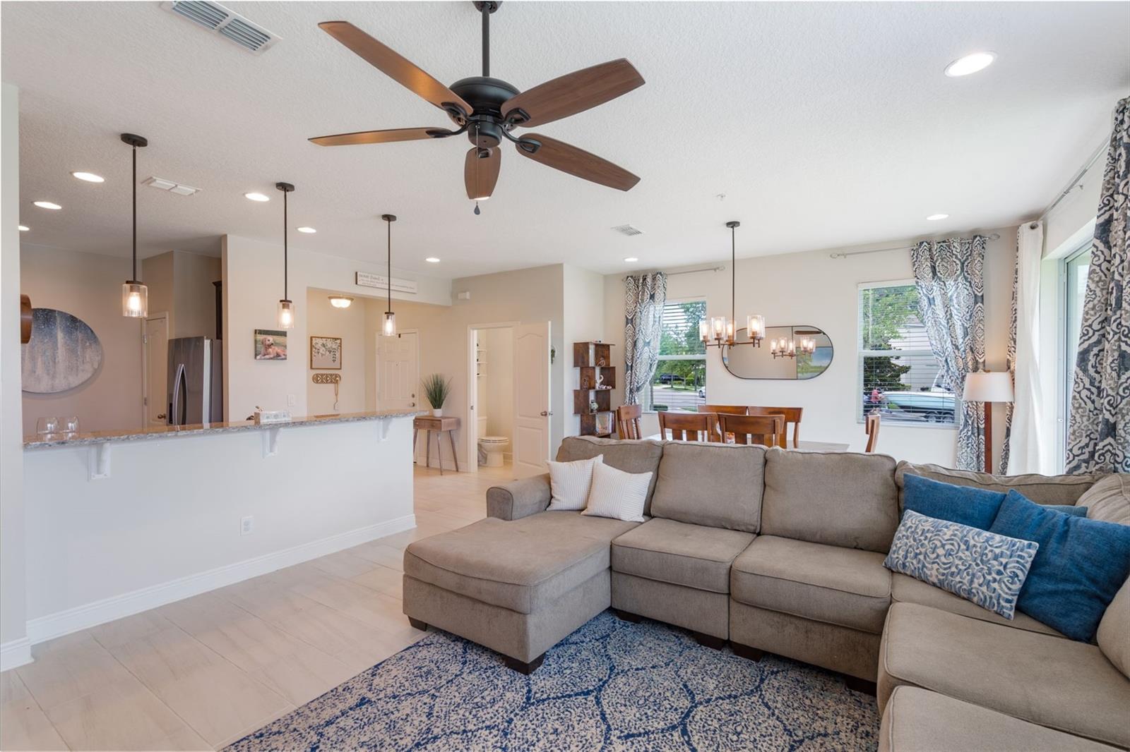 Image 8 of 56 For 15241 Sunrise Grove Court