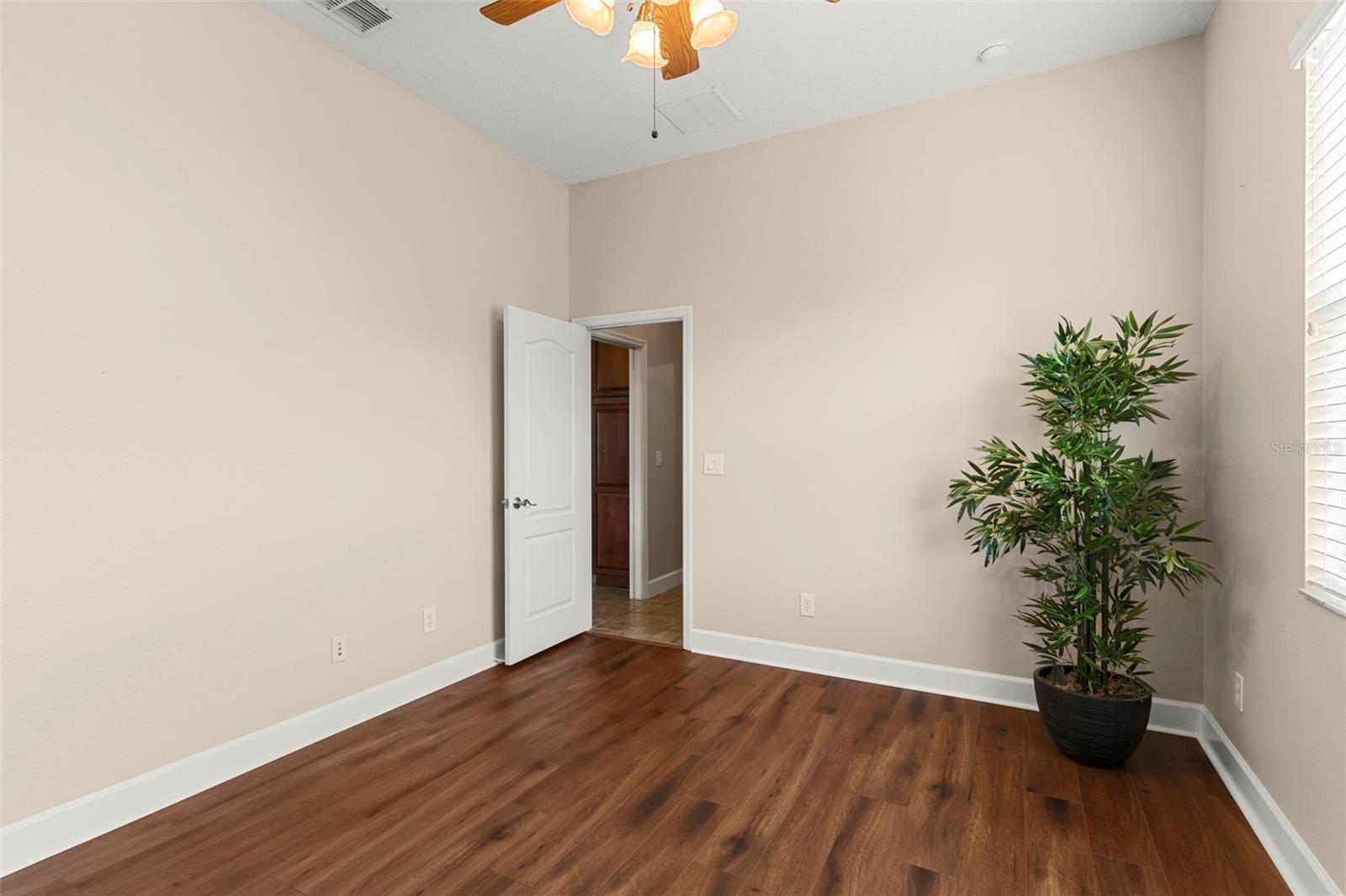 Image 17 of 37 For 6234 Tremayne Drive