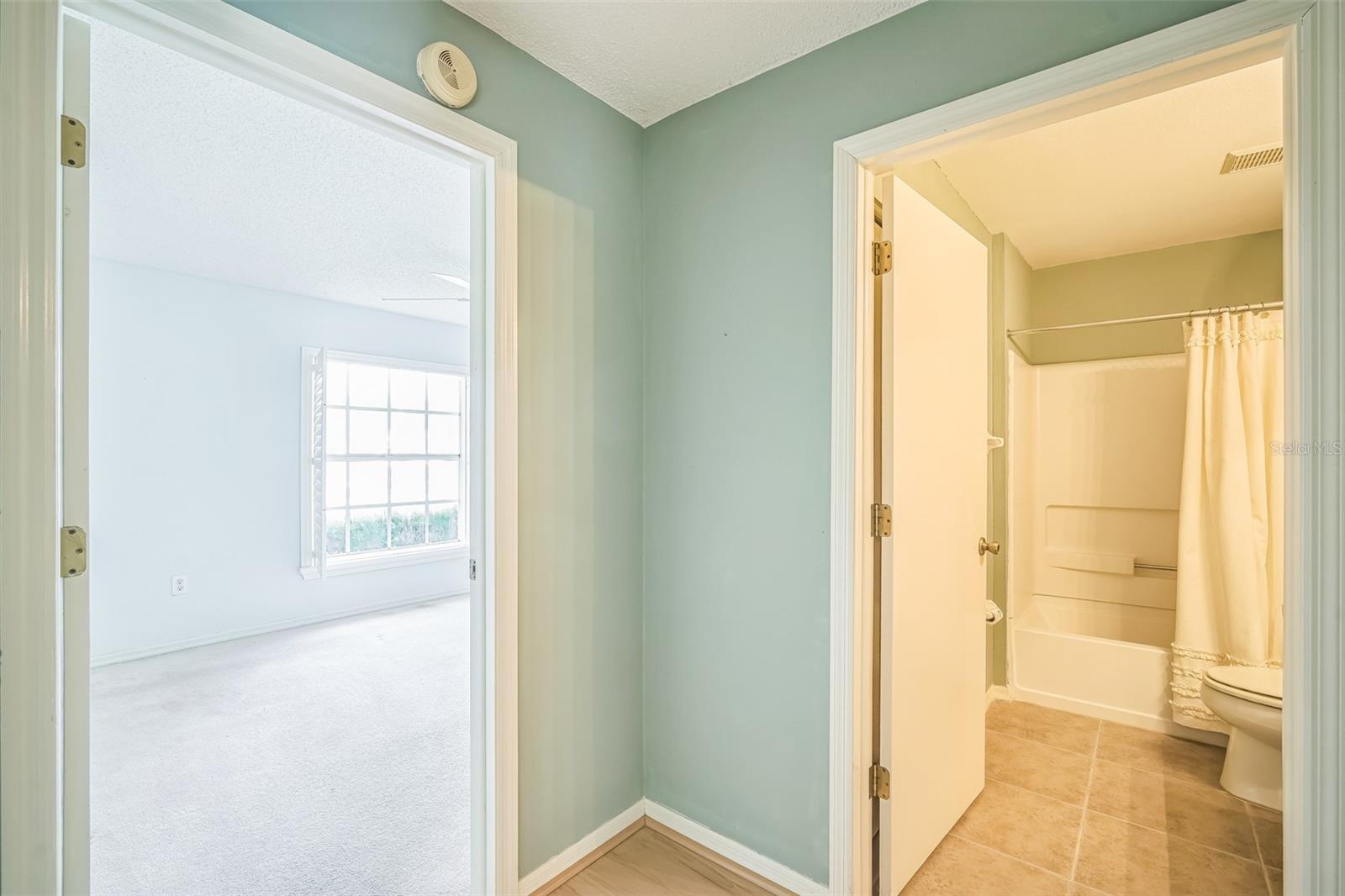Image 14 of 31 For 2015 Gardenia Landings Lane