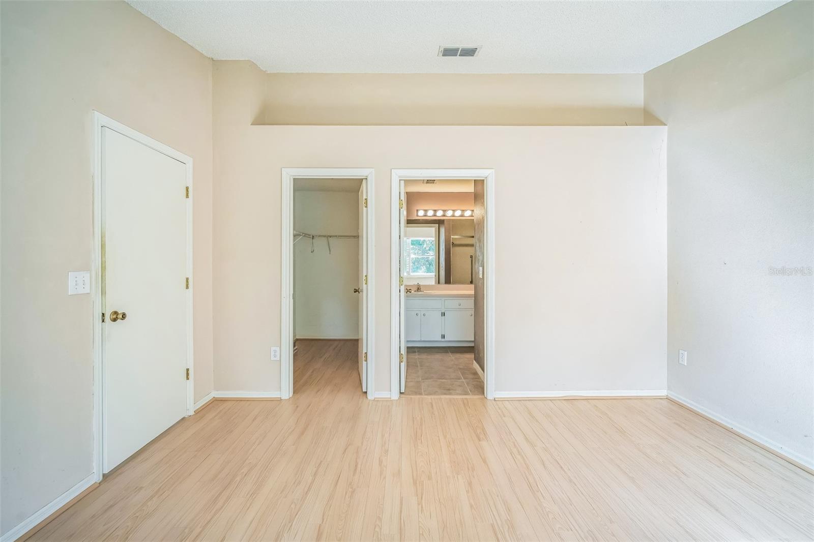 Image 23 of 31 For 2015 Gardenia Landings Lane