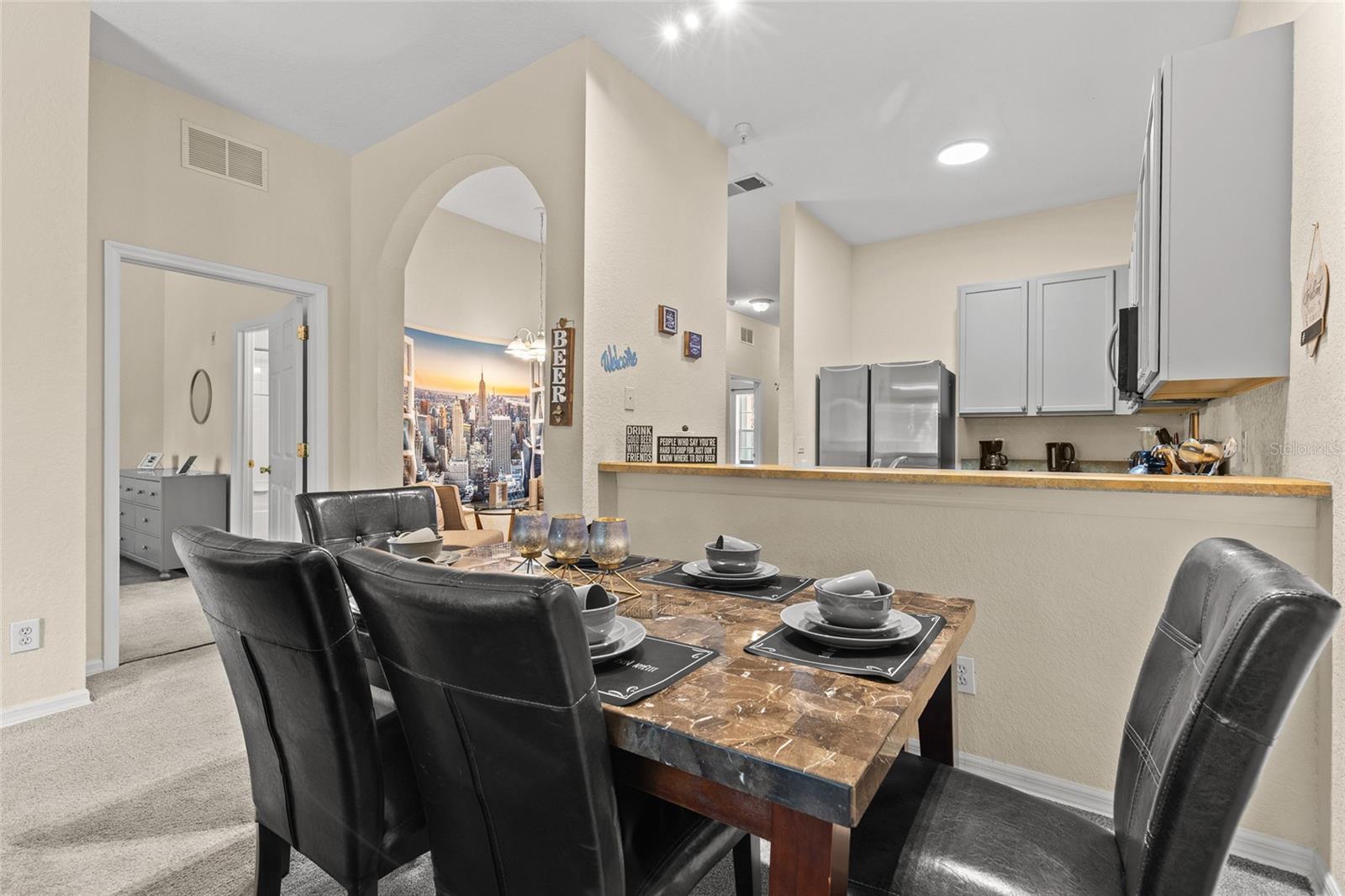 Image 15 of 42 For 110 Watling Way 25204