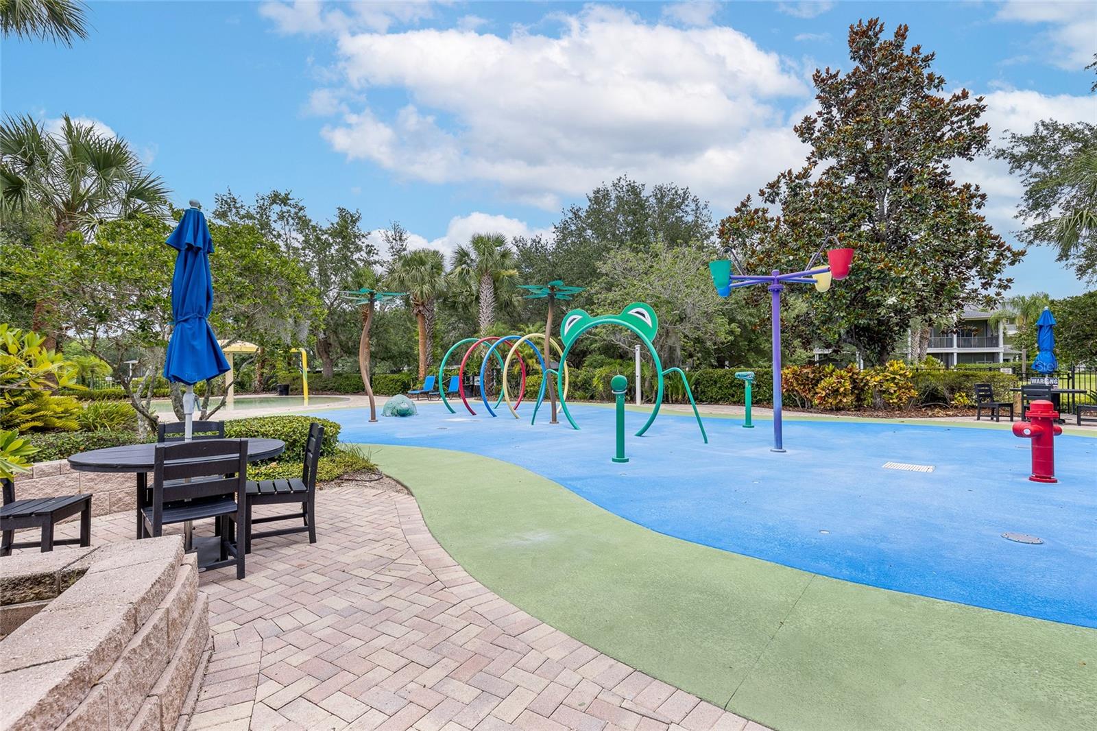 Image 32 of 42 For 110 Watling Way 25204