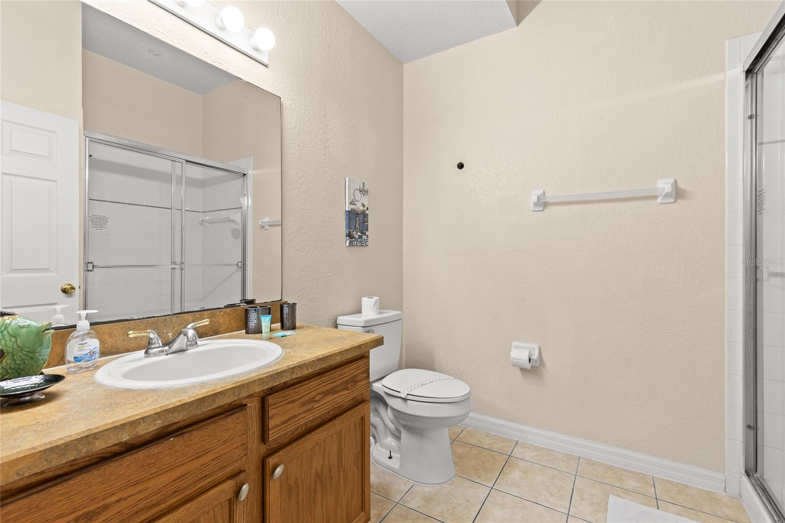 Image 8 of 42 For 110 Watling Way 25204