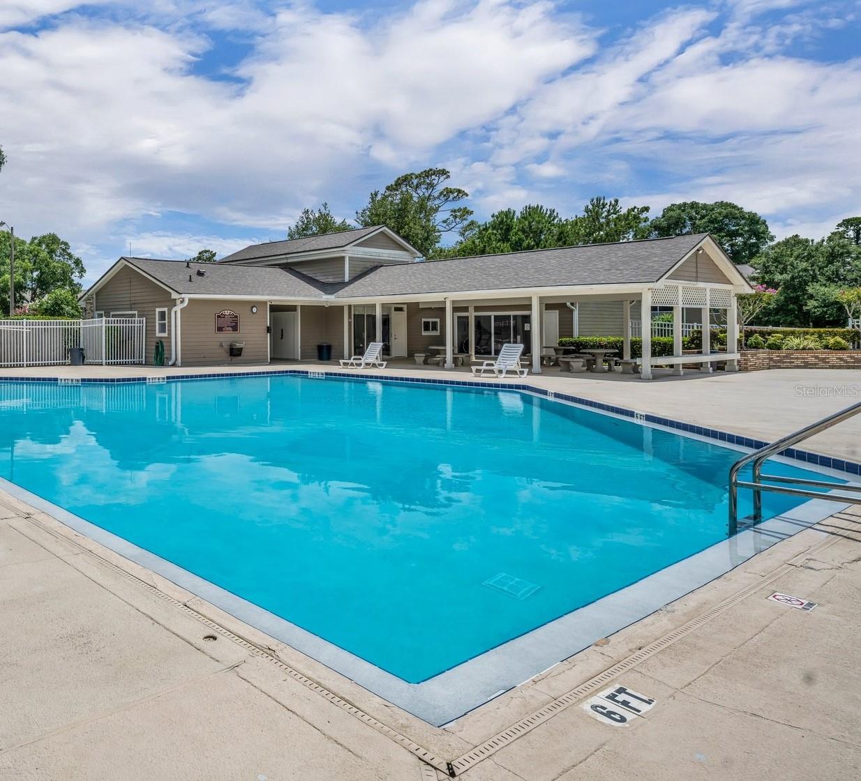 Image 20 of 23 For 141 Reserve Circle 113