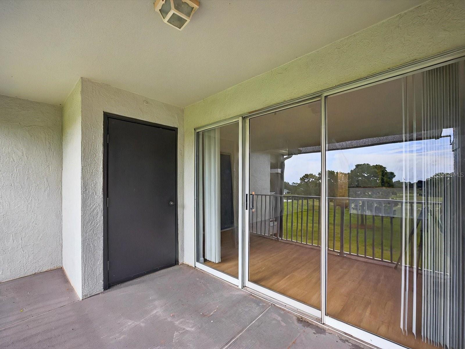 Image 20 of 35 For 13917 Fairway Island Drive 931