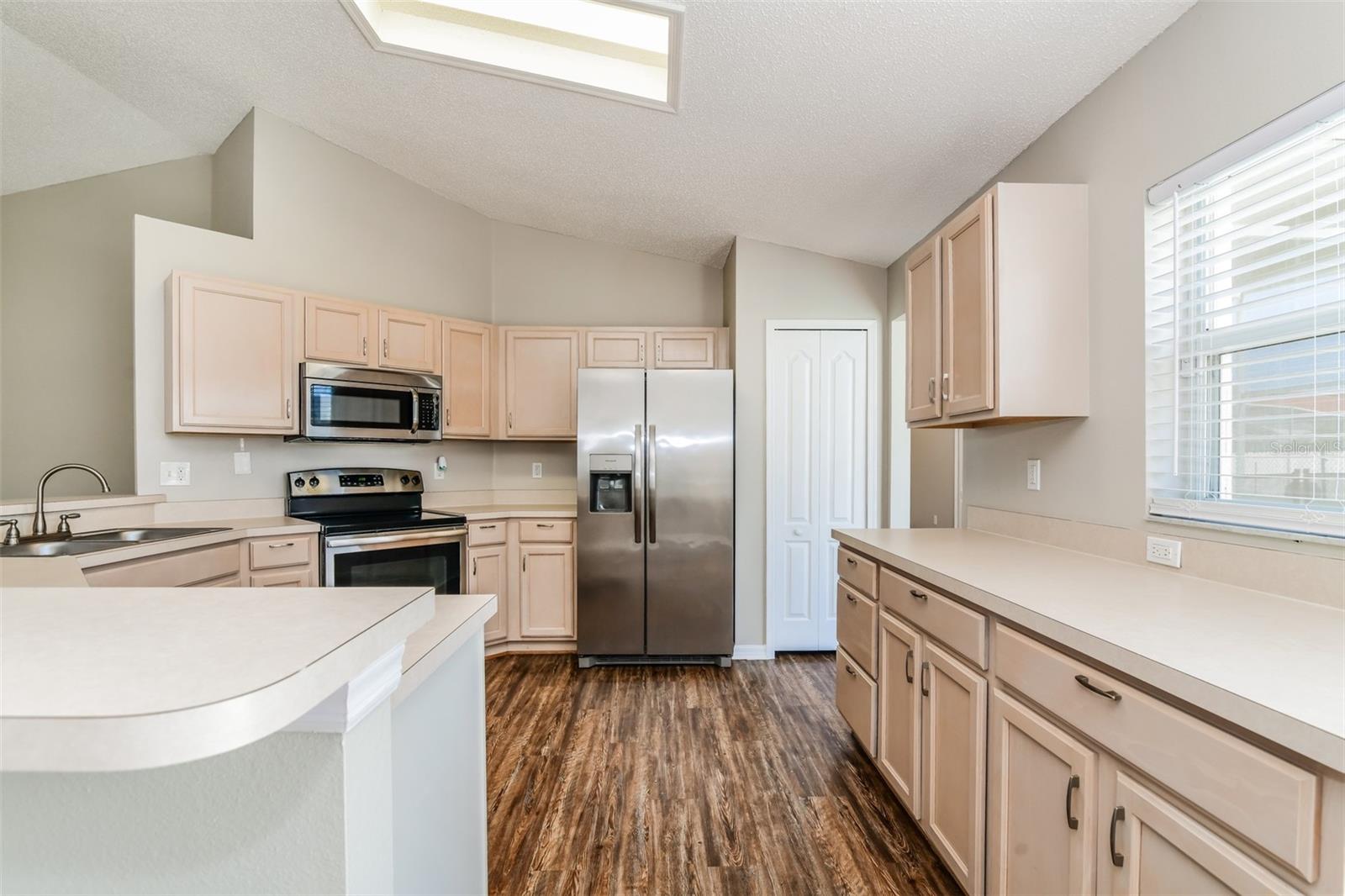Image 4 of 15 For 8615 Cavendish Drive