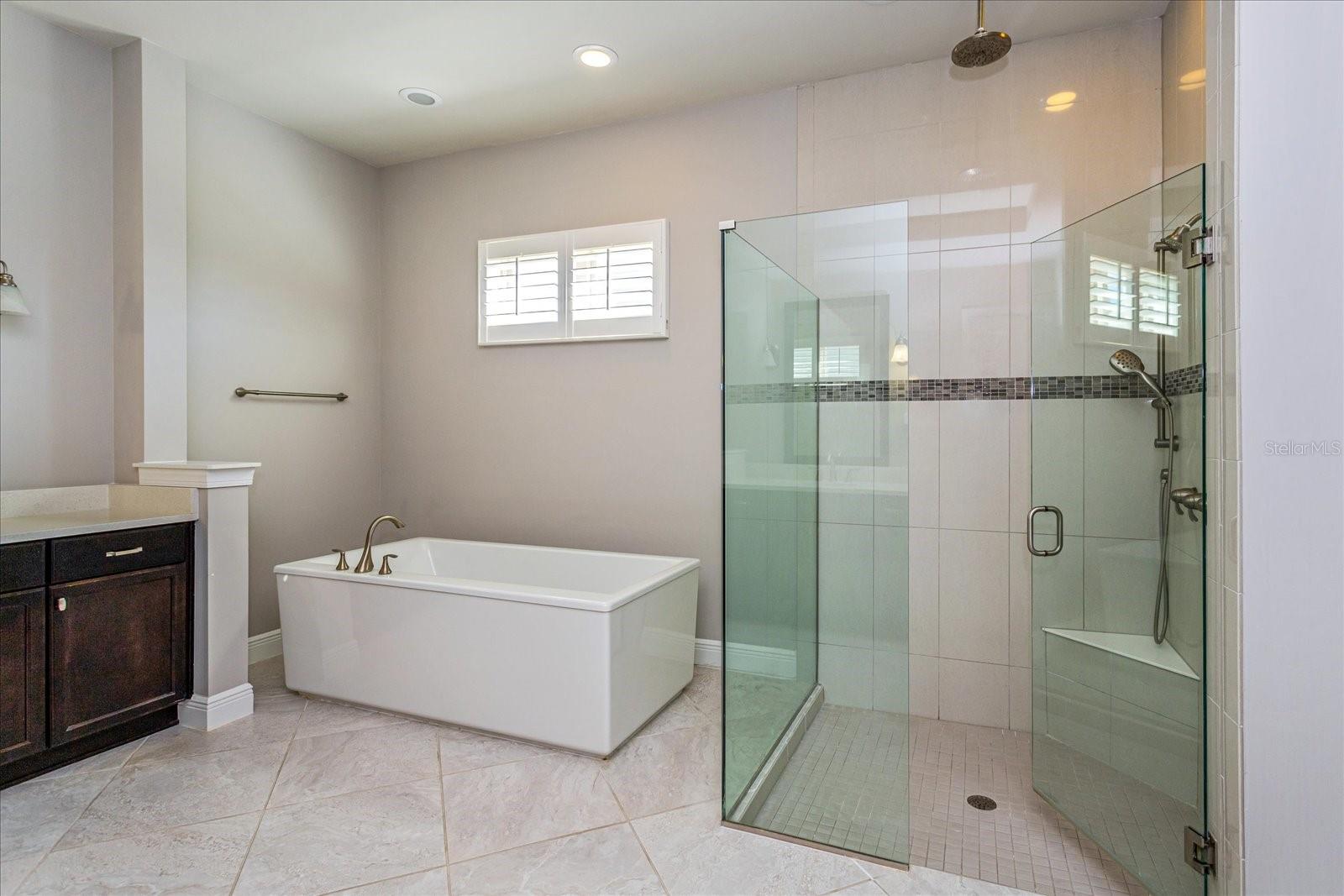 Image 16 of 28 For 10891 Savona Way