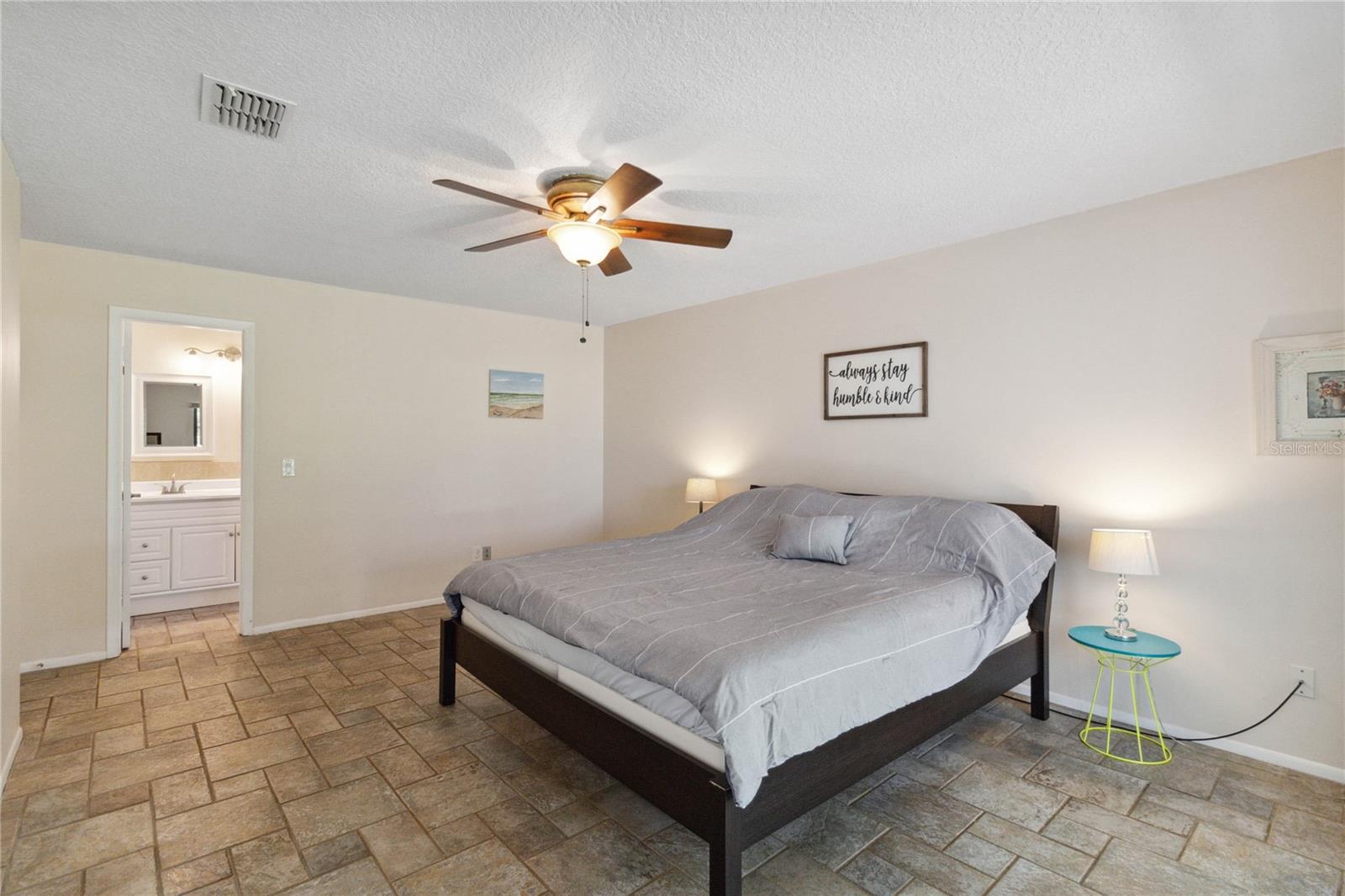 Image 24 of 68 For 11412 Stamfield Drive