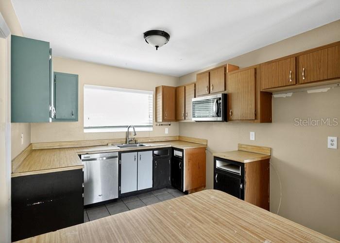 Image 6 of 17 For 1343 Vestridge Lane