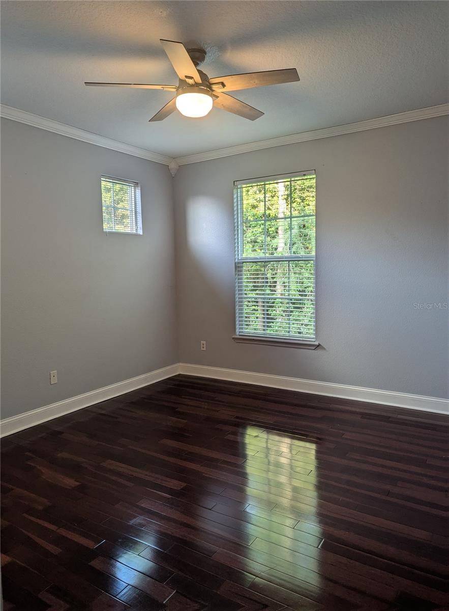 Image 9 of 26 For 14353 Fredricksburg Drive 920