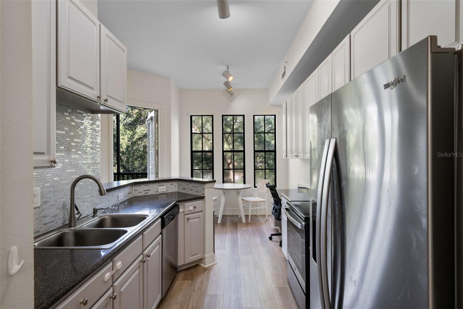Image 13 of 66 For 500 Mirasol Circle 203