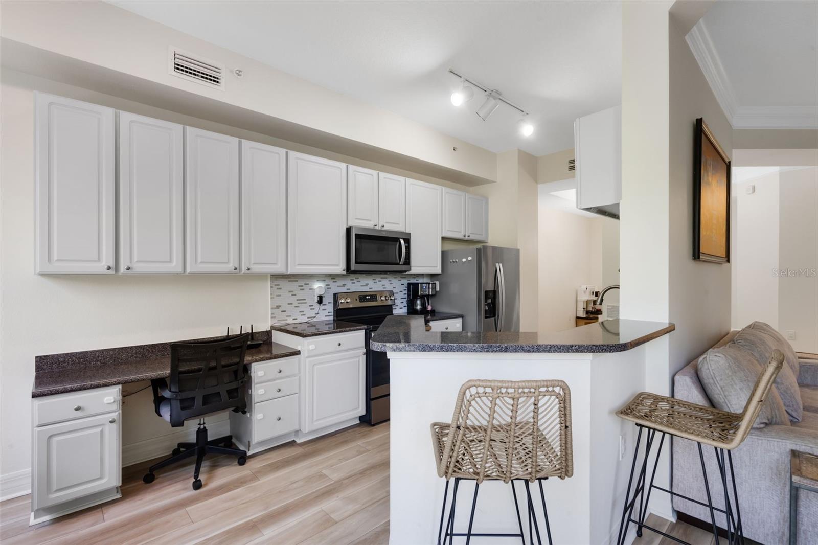 Image 18 of 66 For 500 Mirasol Circle 203