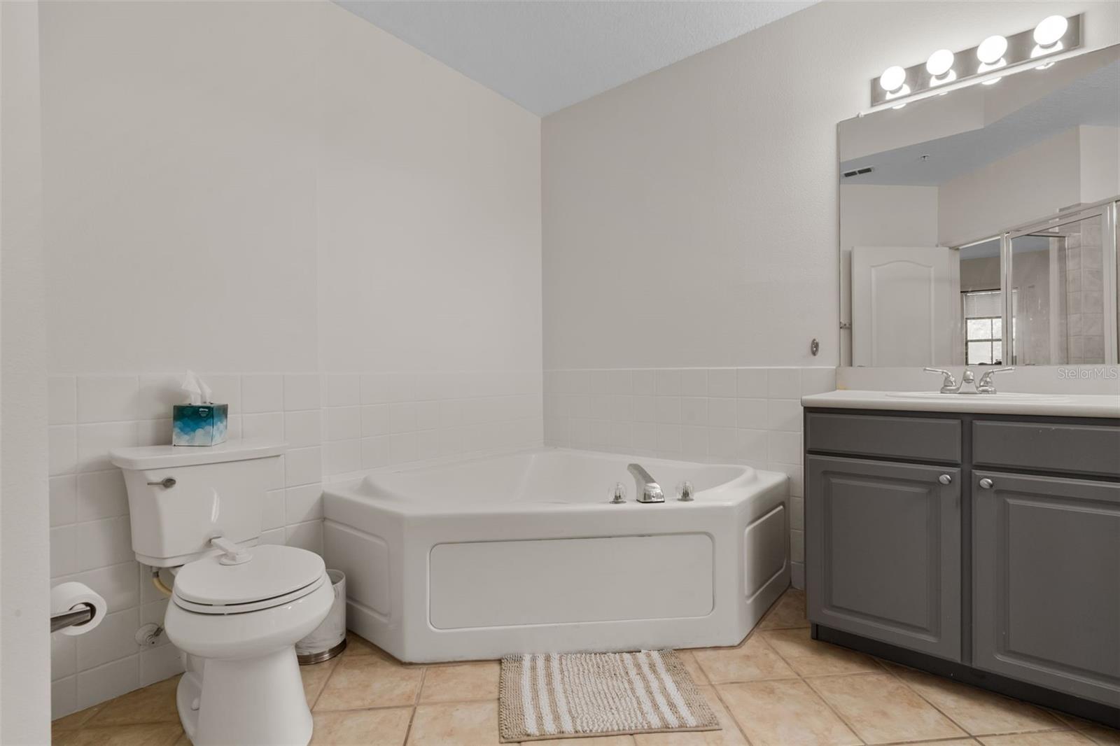 Image 22 of 66 For 500 Mirasol Circle 203