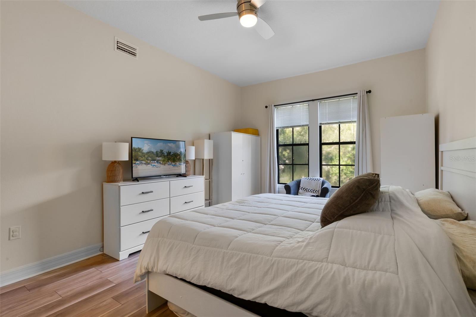 Image 25 of 66 For 500 Mirasol Circle 203
