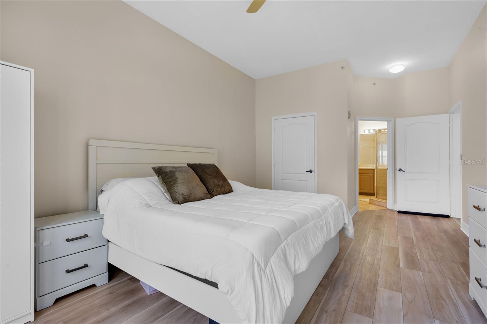 Image 26 of 66 For 500 Mirasol Circle 203