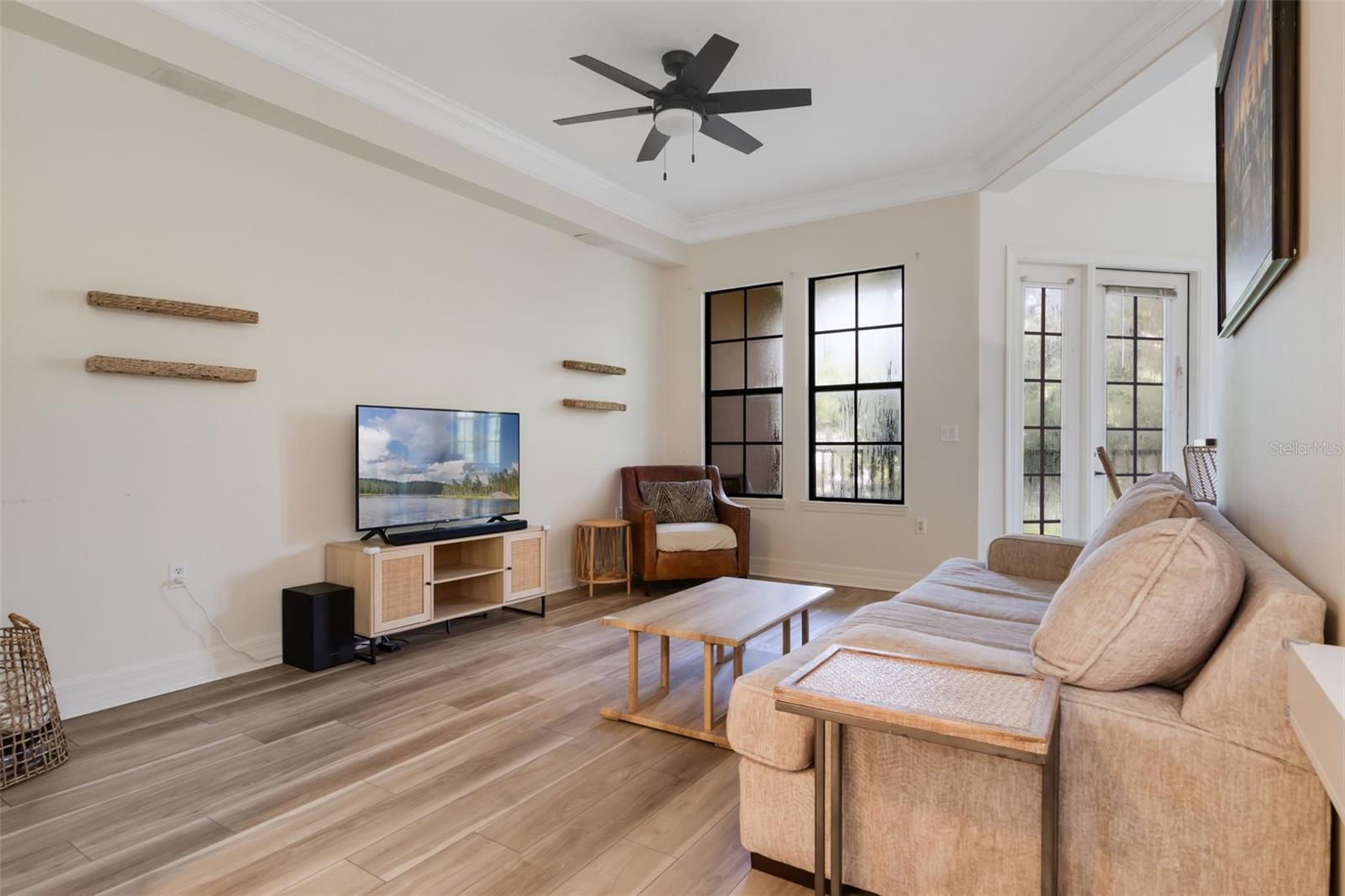 Image 6 of 66 For 500 Mirasol Circle 203