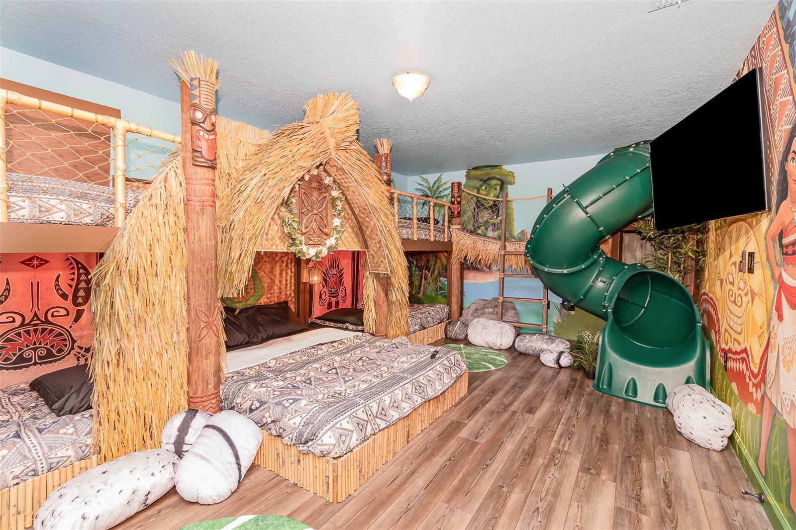 Image 12 of 59 For 1403 Rolling Fairway Drive