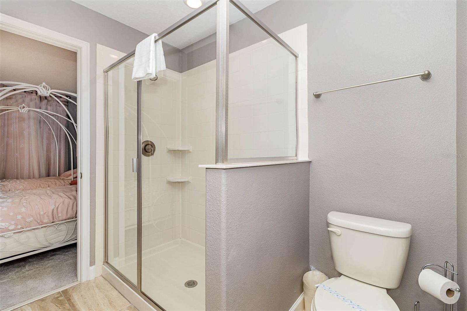 Image 27 of 59 For 1403 Rolling Fairway Drive