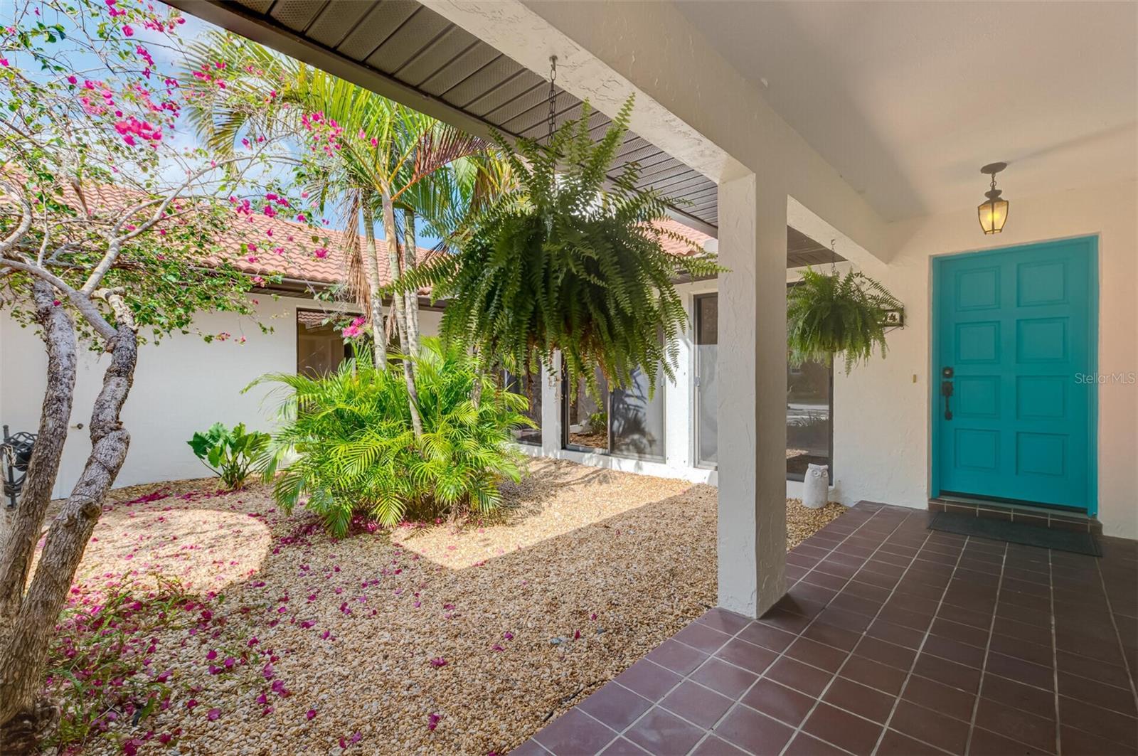 Image 3 of 31 For 2504 Tanglewood Drive