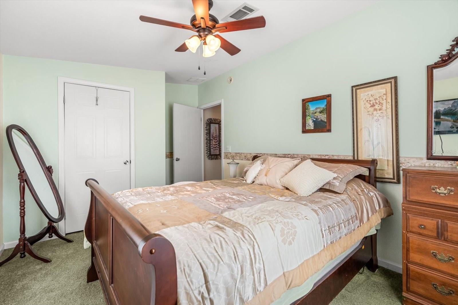 Image 17 of 20 For 2705 Houston Place