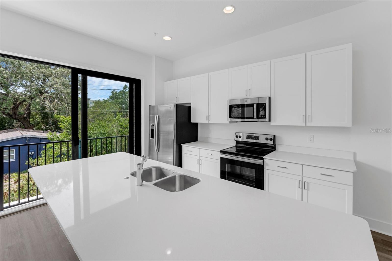 Image 12 of 30 For 56 Harding Street