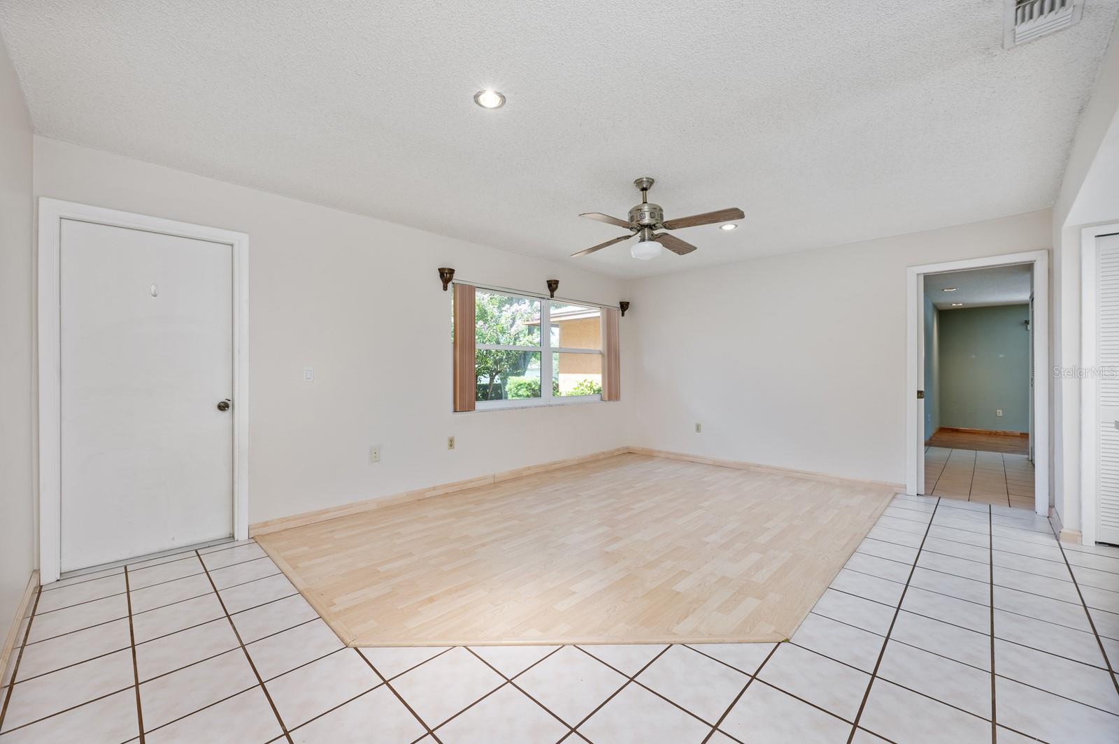 Image 19 of 48 For 625 Mockingbird Lane
