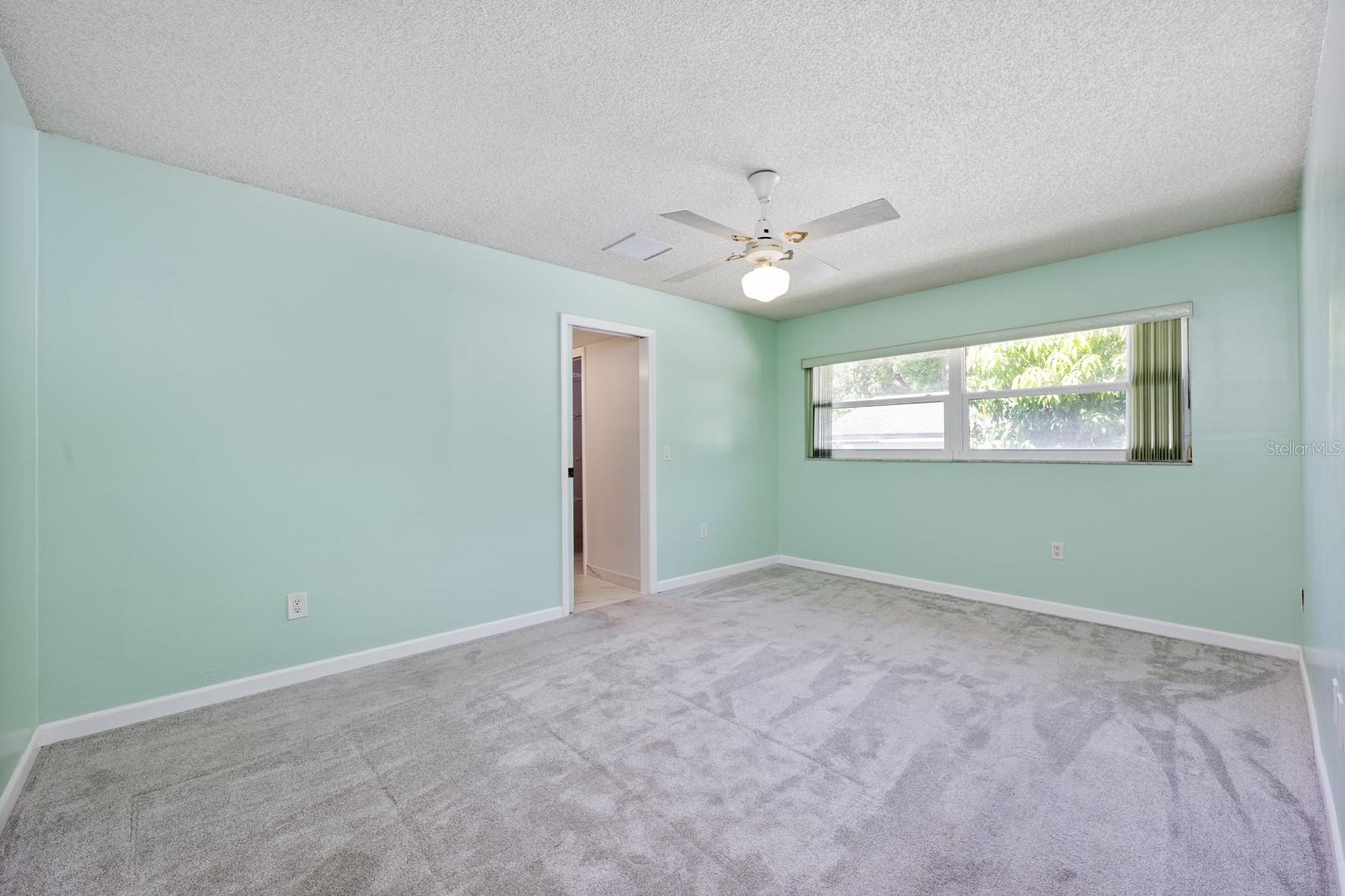 Image 37 of 48 For 625 Mockingbird Lane