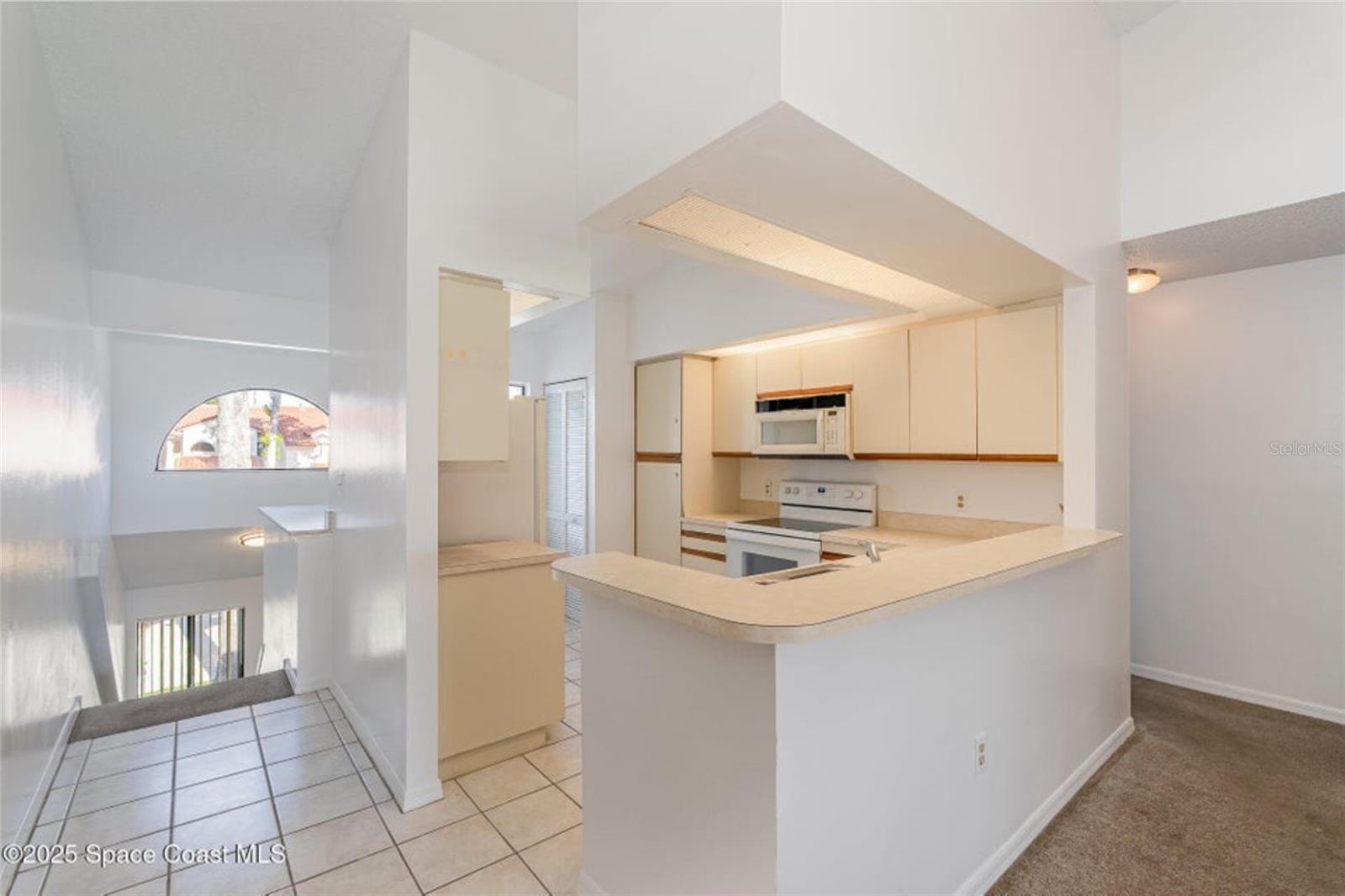 Image 3 of 19 For 1051 Country Club Drive 521