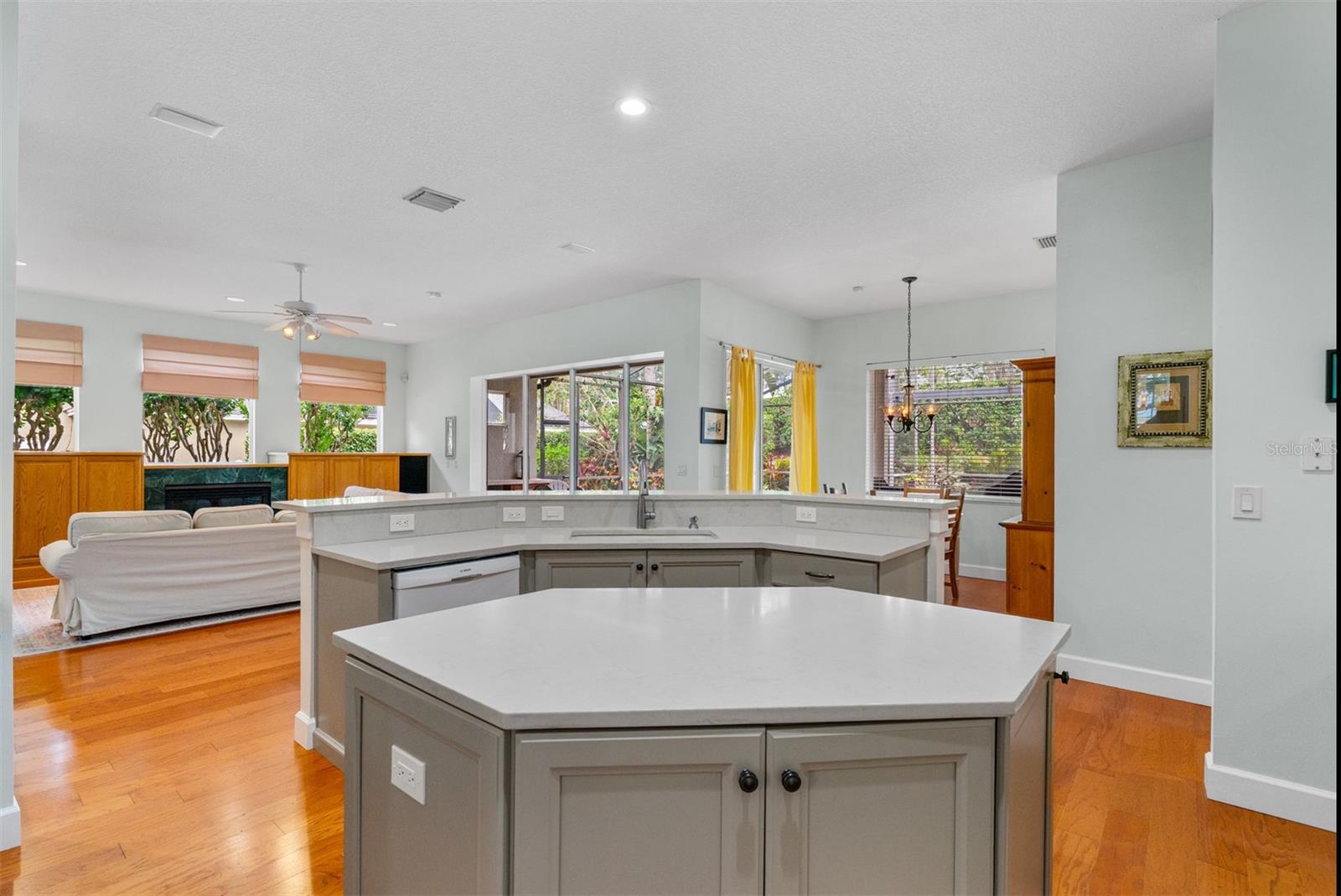 Image 18 of 74 For 3372 Bellington Drive