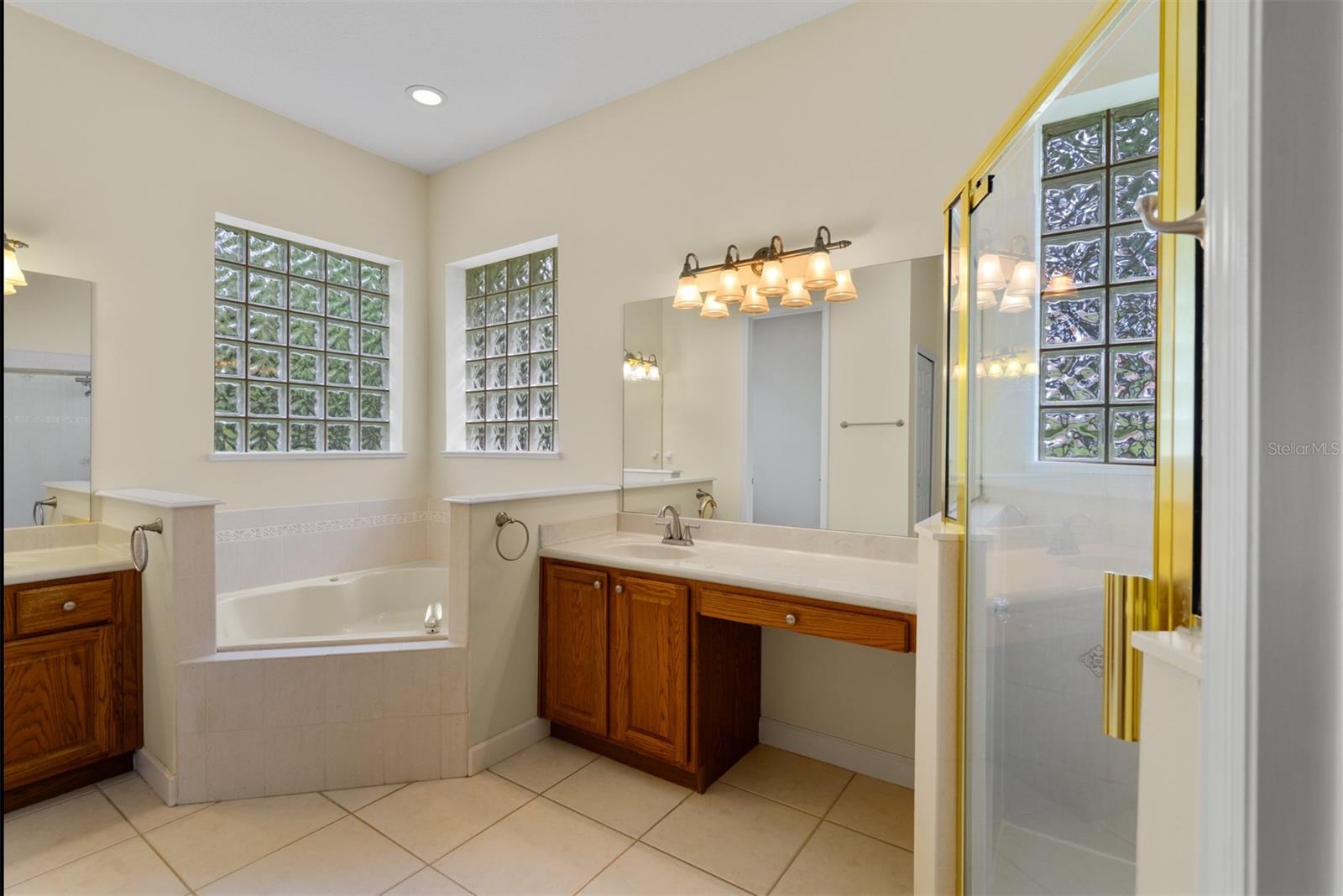 Image 33 of 74 For 3372 Bellington Drive