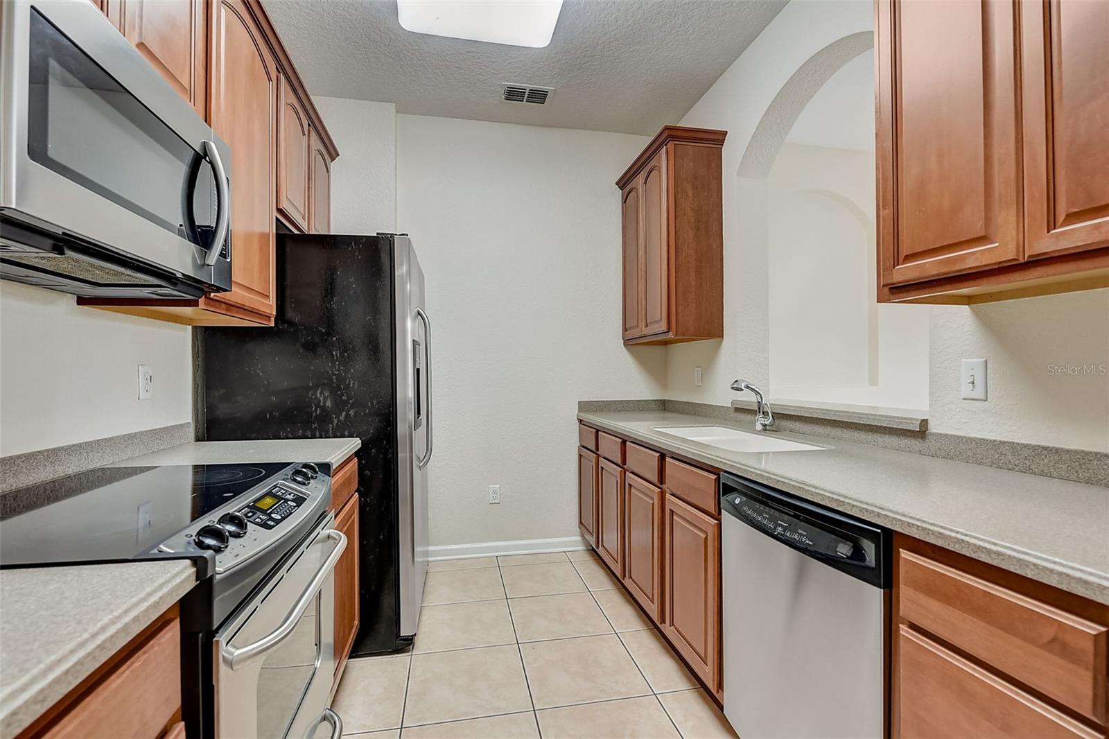 Image 6 of 88 For 8296 Portofino Drive 103