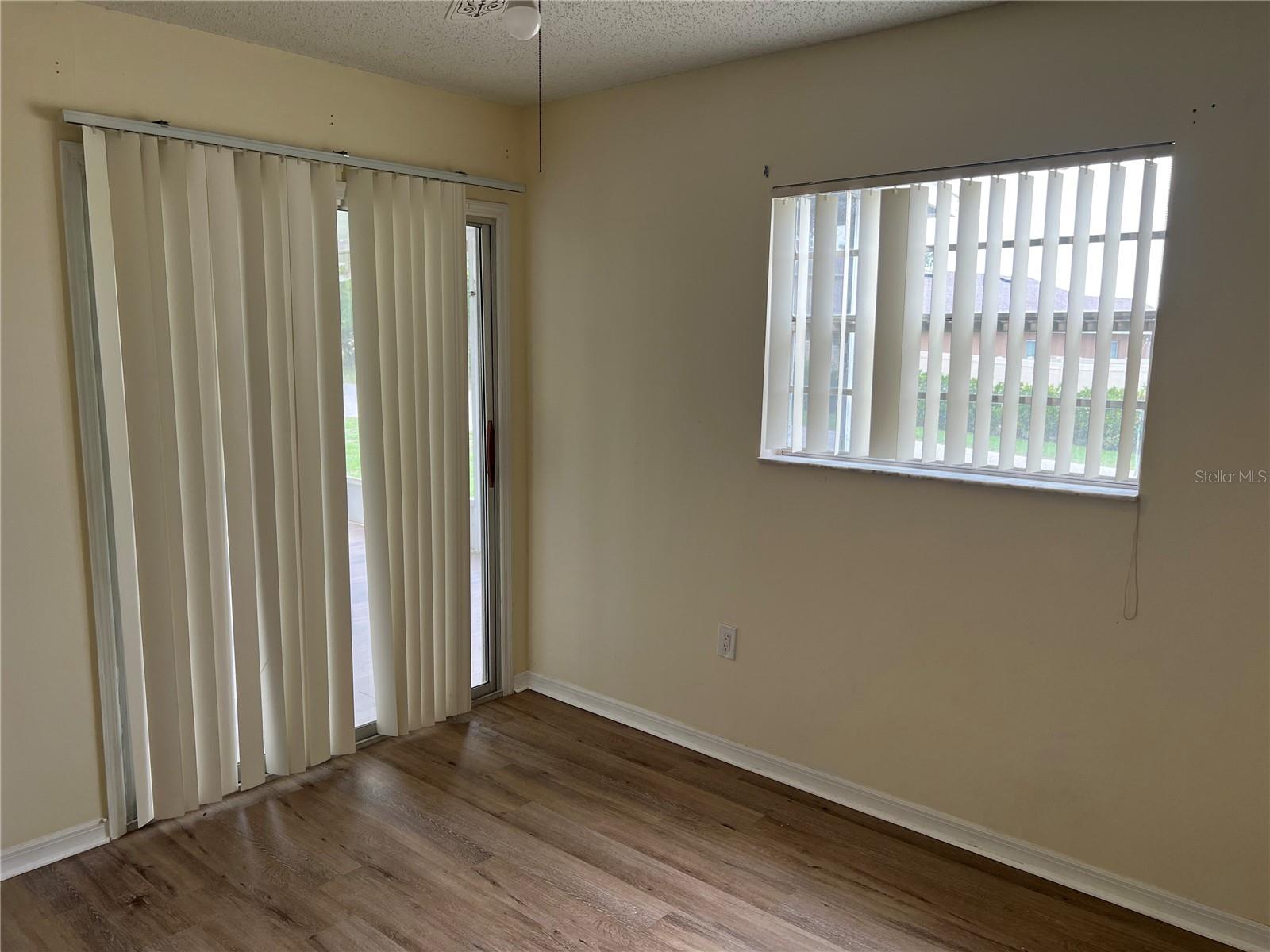 Image 16 of 16 For 214 Fernwood Street