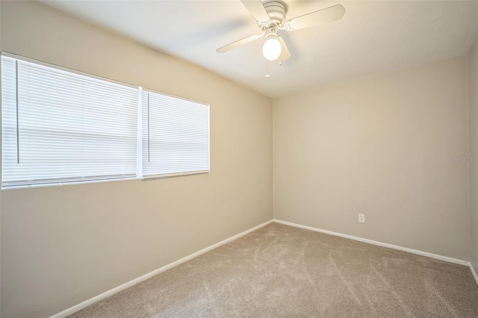 Listing photo id 20 for 2307 Freemason Street