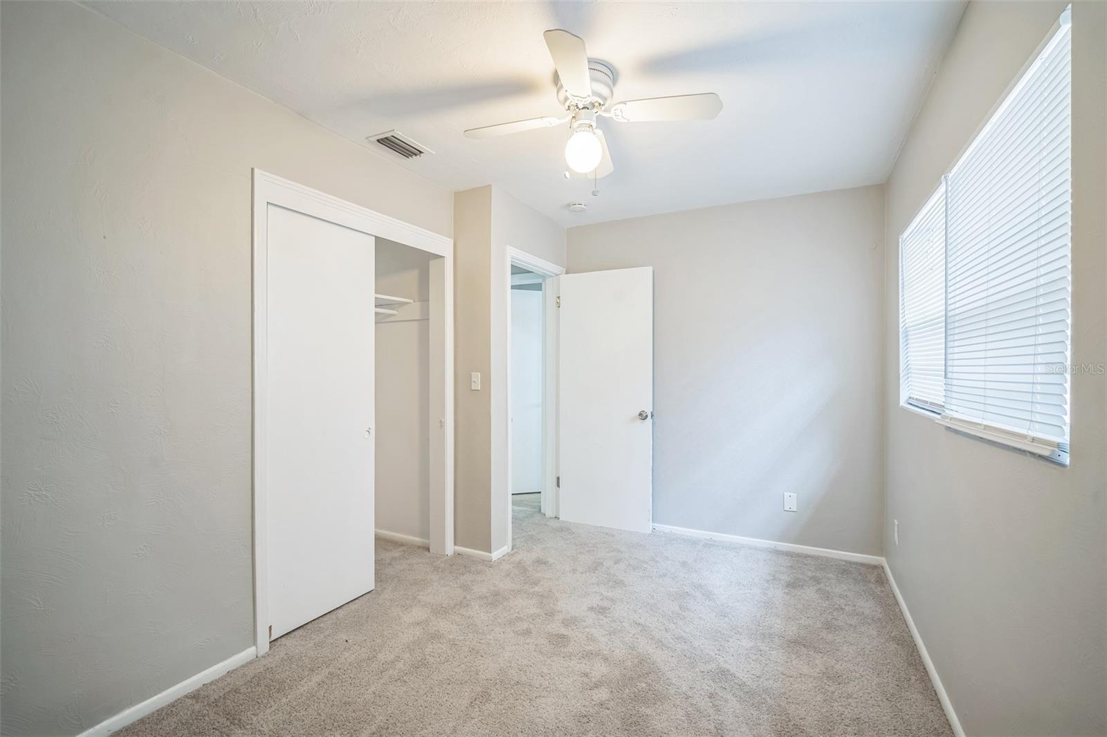 Listing photo id 22 for 2307 Freemason Street