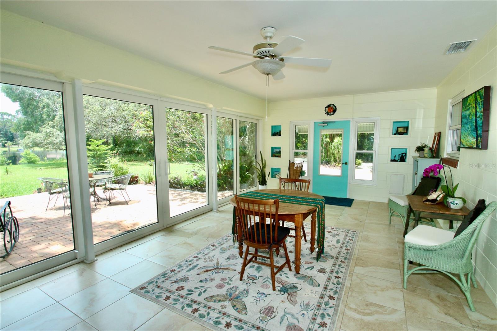 Image 15 of 35 For 1405 Periwinkle Avenue