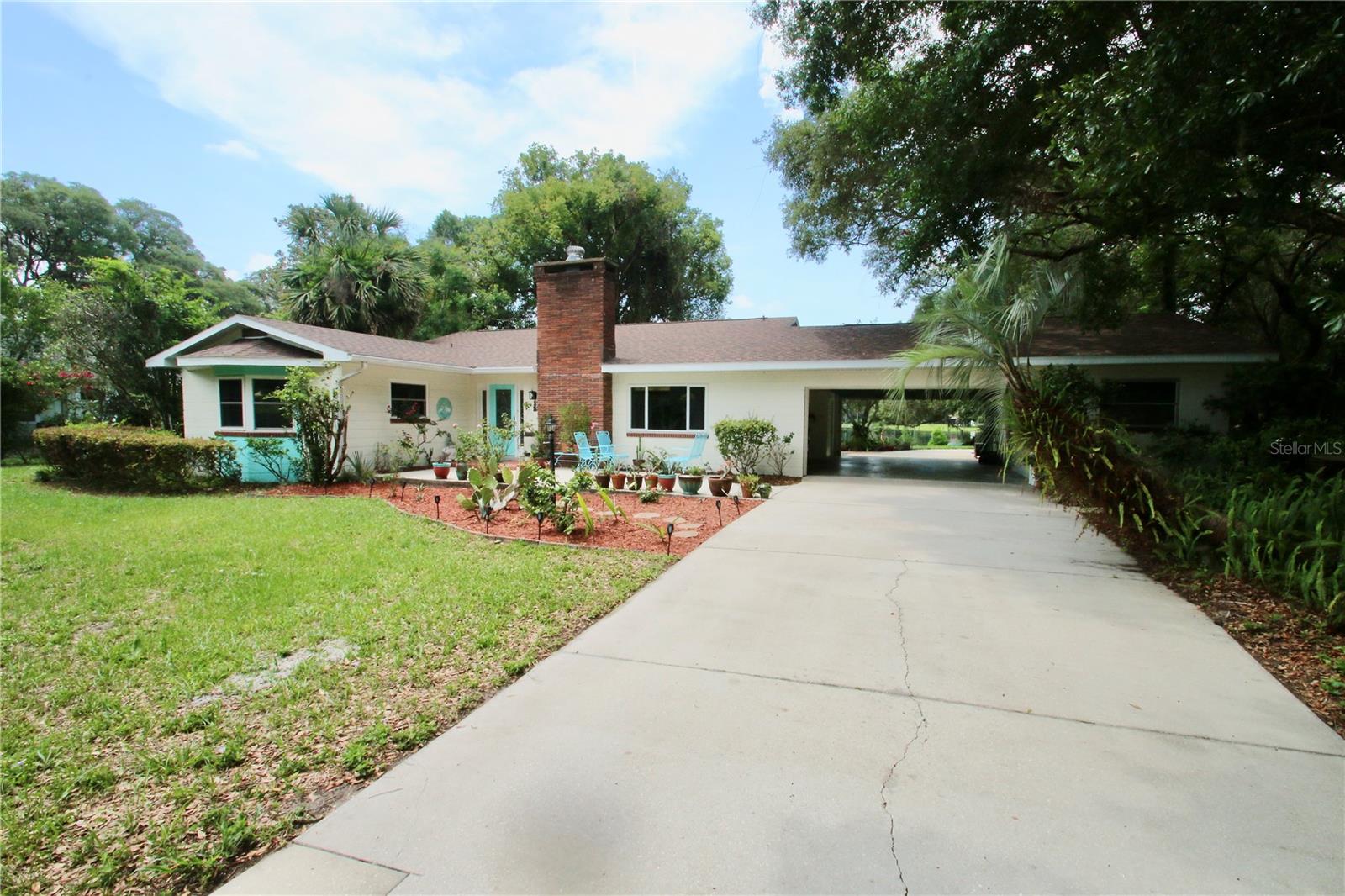 Image 27 of 35 For 1405 Periwinkle Avenue