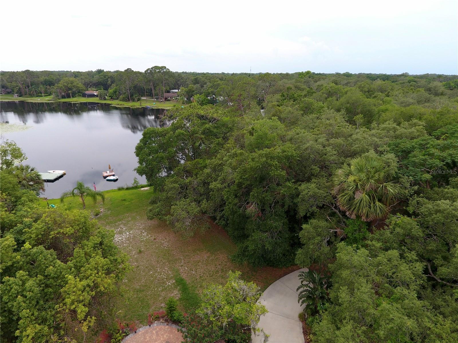 Image 33 of 35 For 1405 Periwinkle Avenue