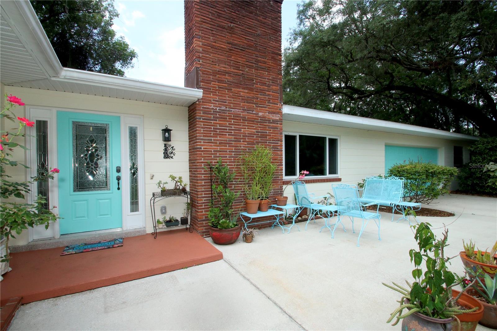 Image 7 of 35 For 1405 Periwinkle Avenue