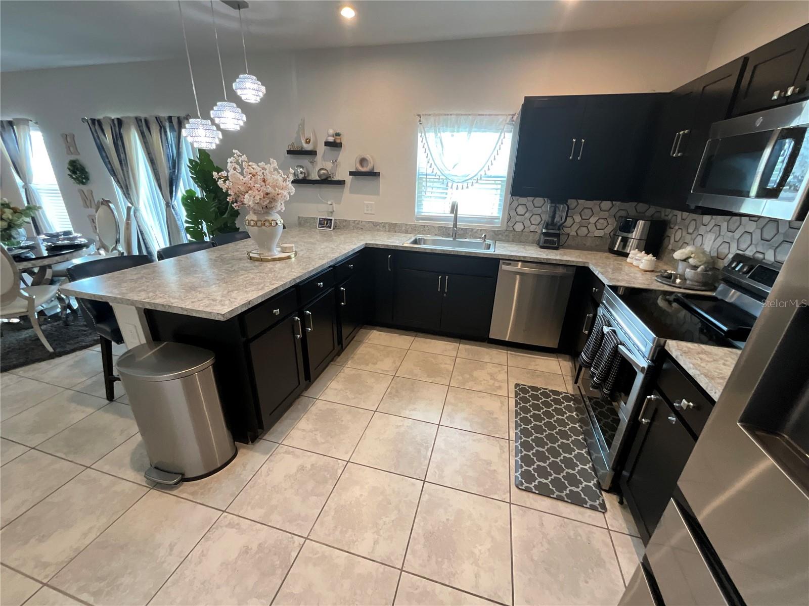 Image 16 of 52 For 1193 Catskill Drive
