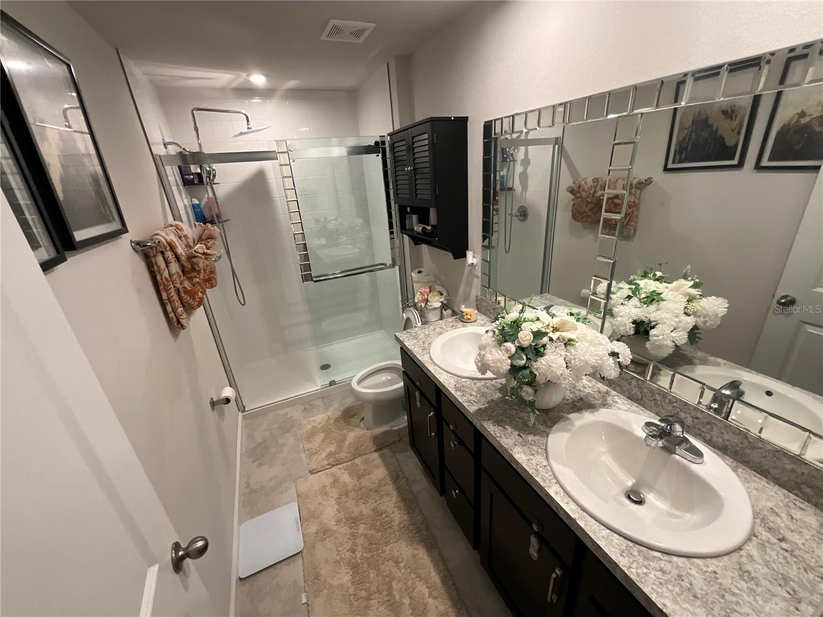 Image 32 of 52 For 1193 Catskill Drive