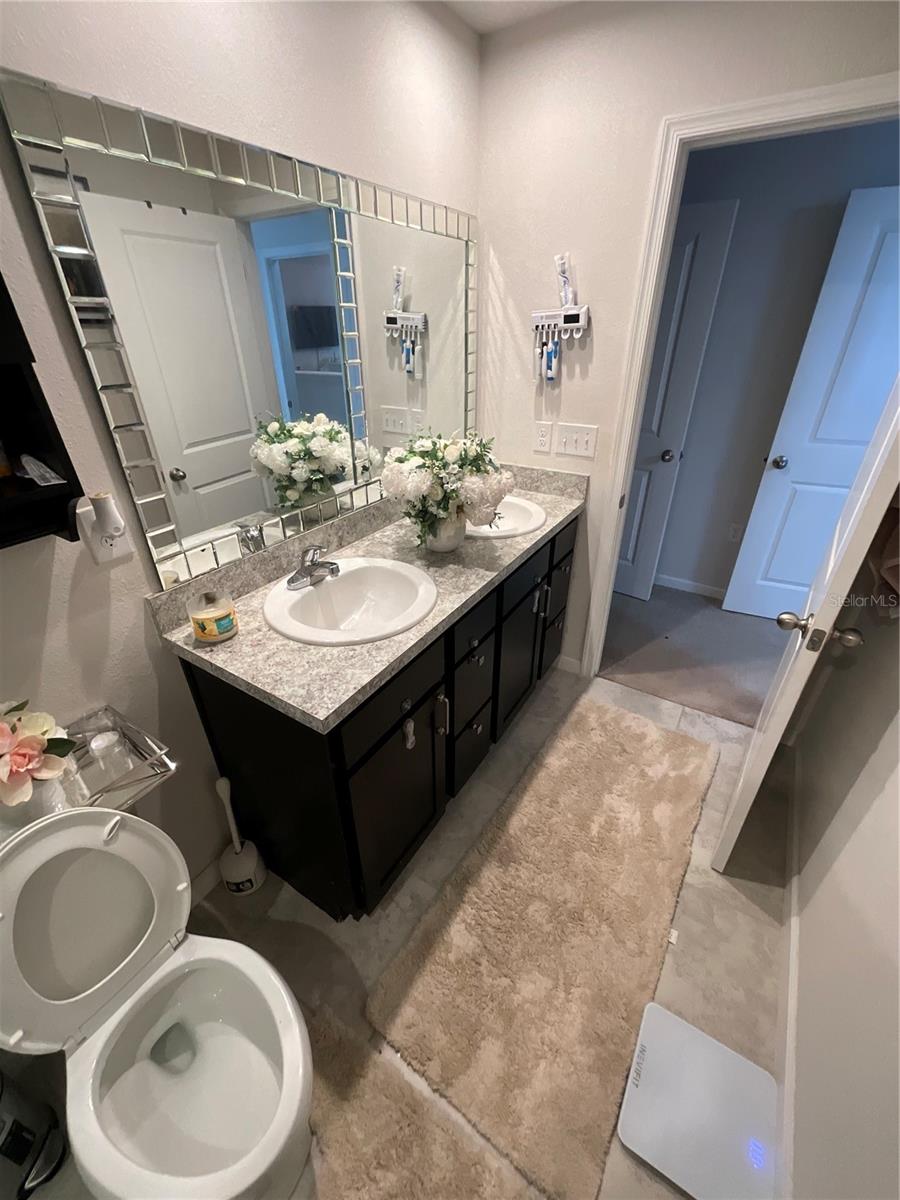 Image 33 of 52 For 1193 Catskill Drive