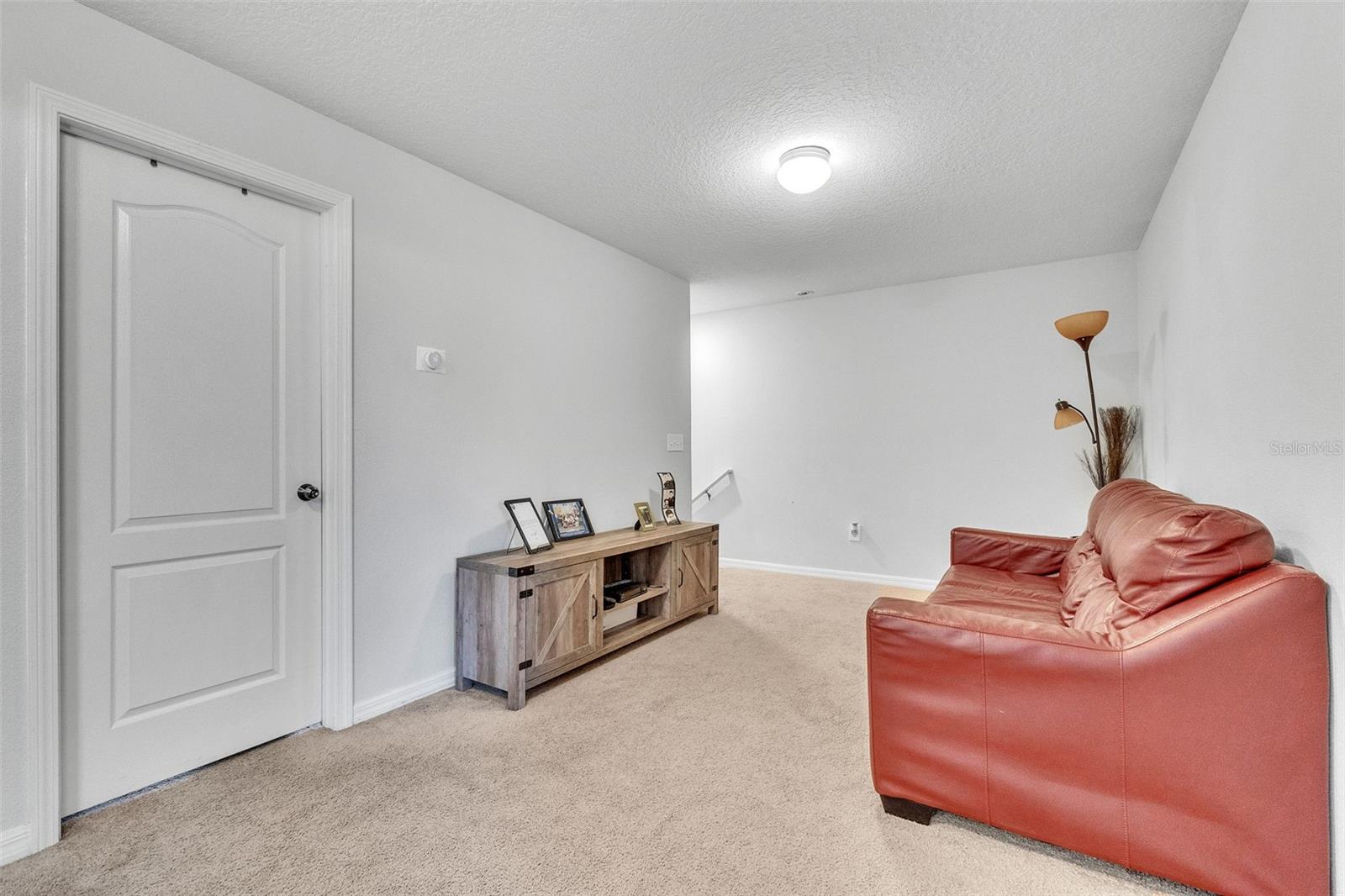 Image 20 of 37 For 3256 Rodrick Cir