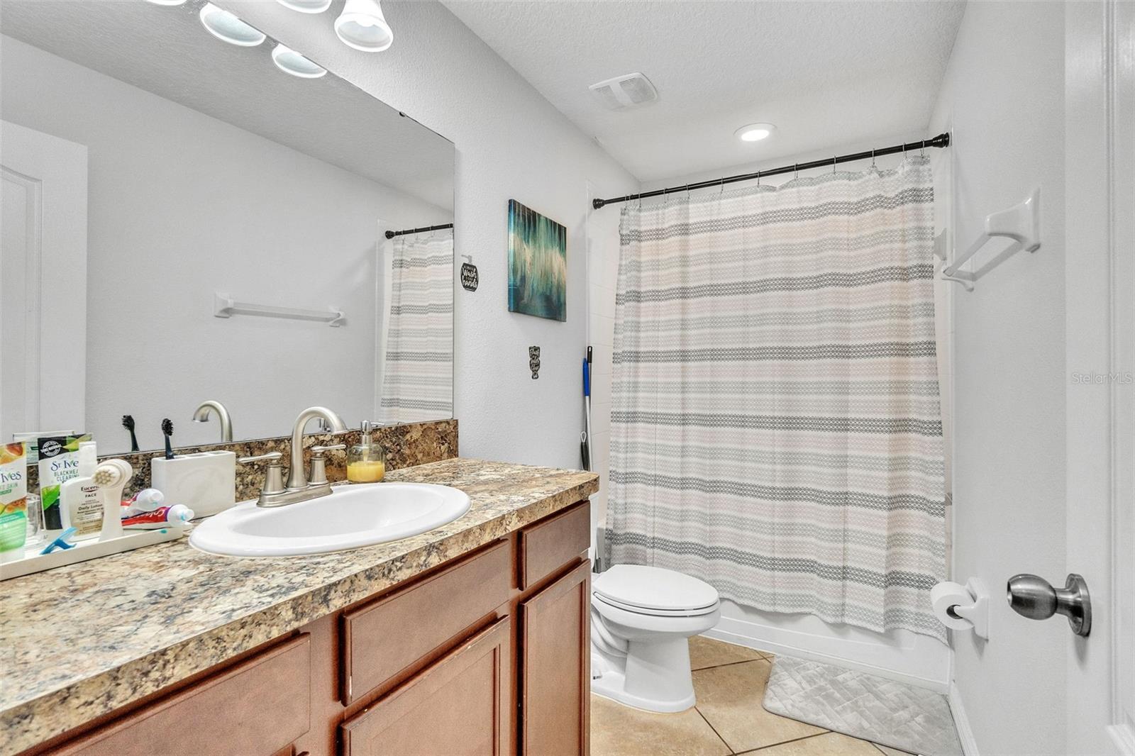Image 29 of 37 For 3256 Rodrick Cir